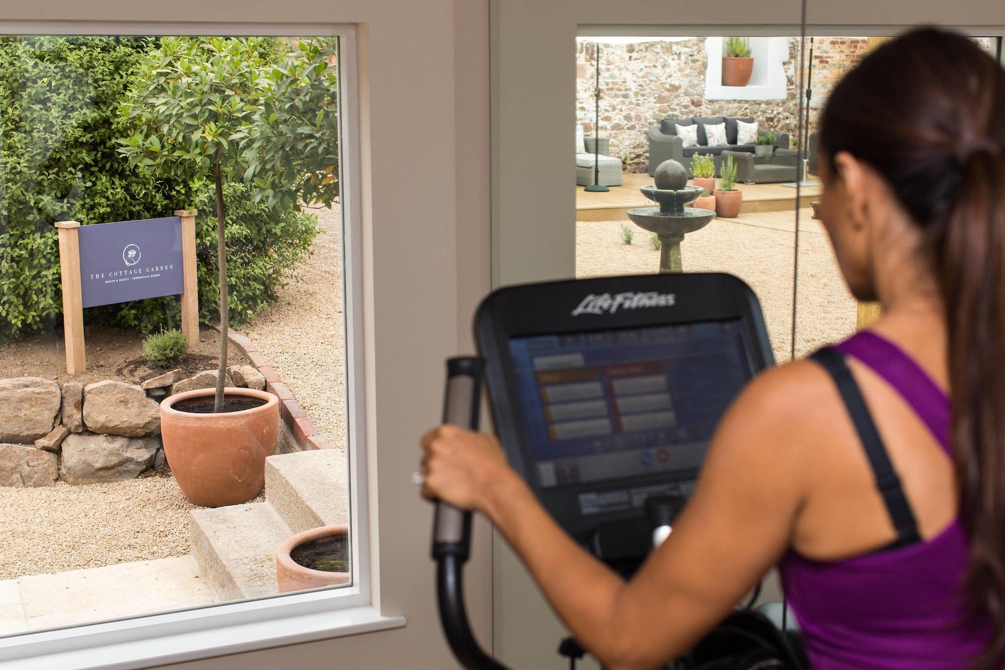 Gimnasio Longueville Manor