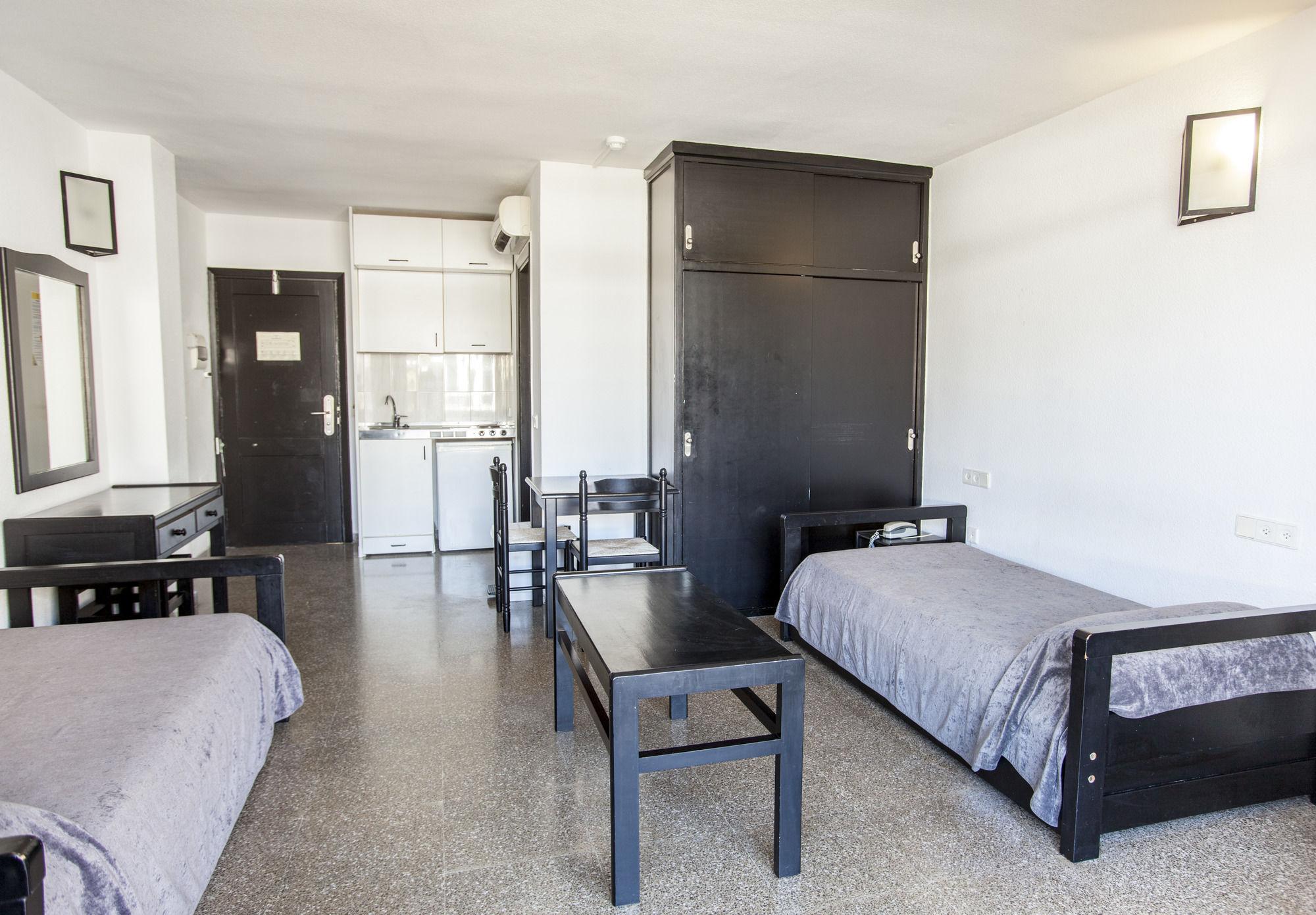 Habitación Ibiza Rocks Hotel