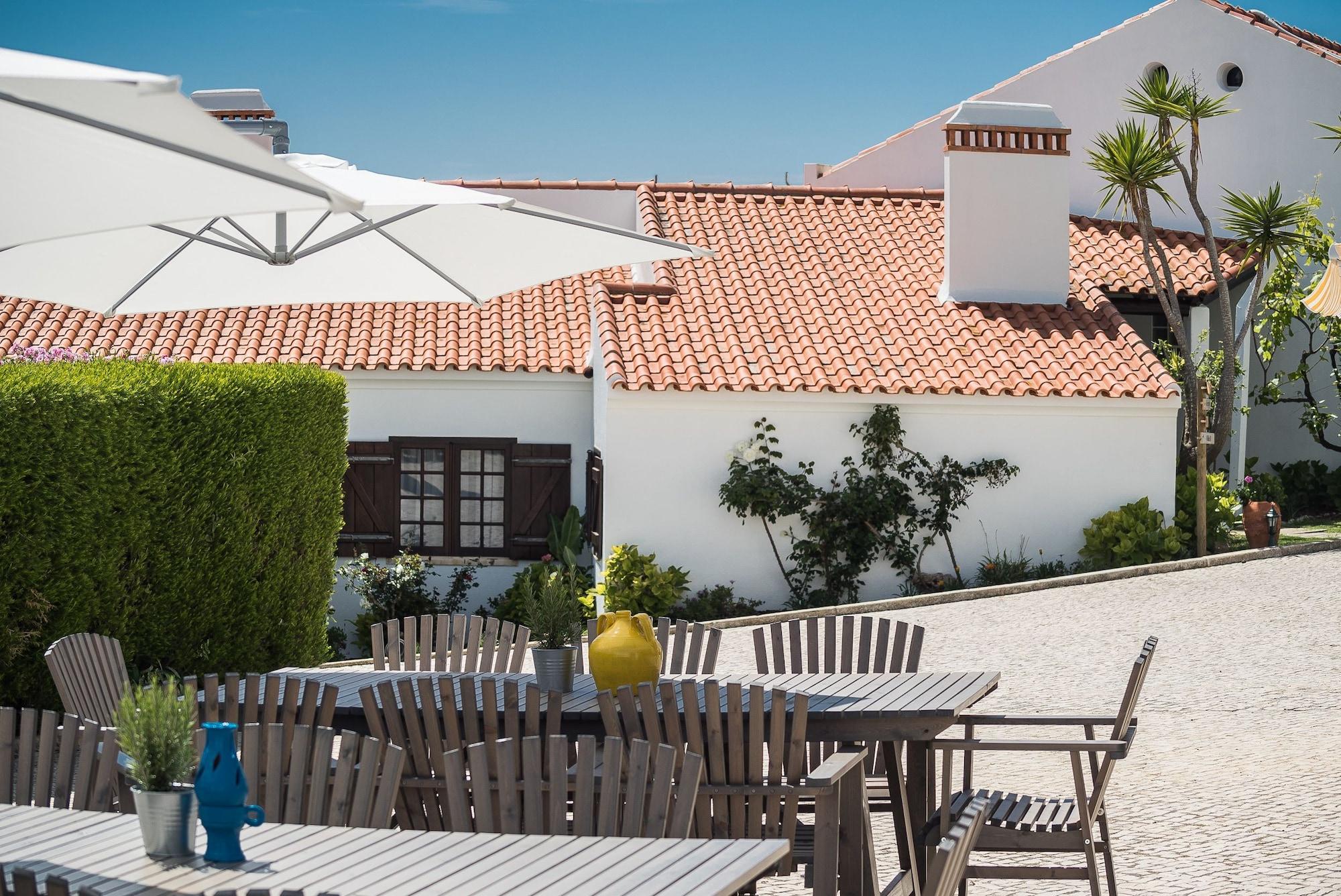Restaurant Ericeira Villa Surf Camp Hostel
