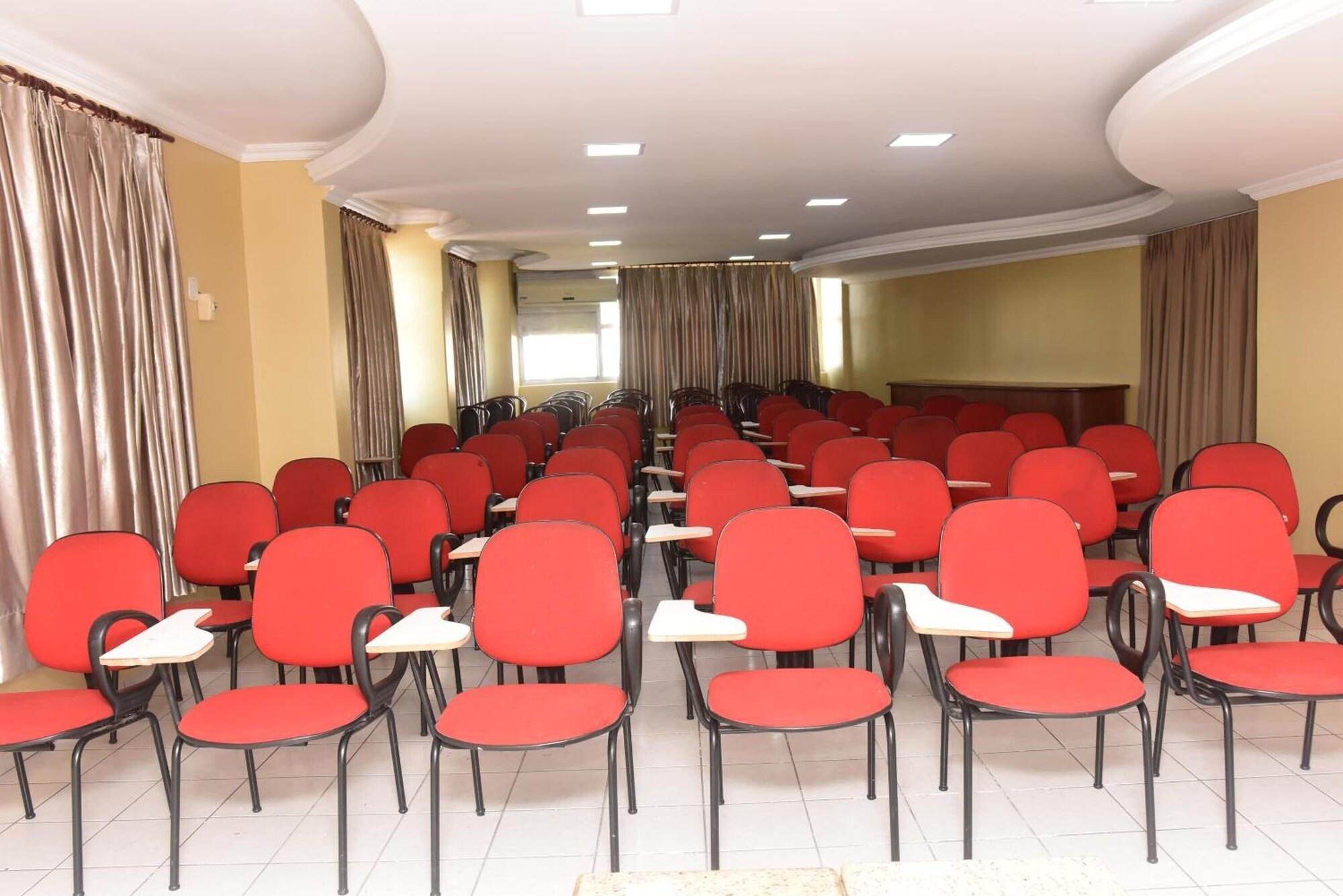 Sala de Reuniones Serra Azul Plaza Hotel