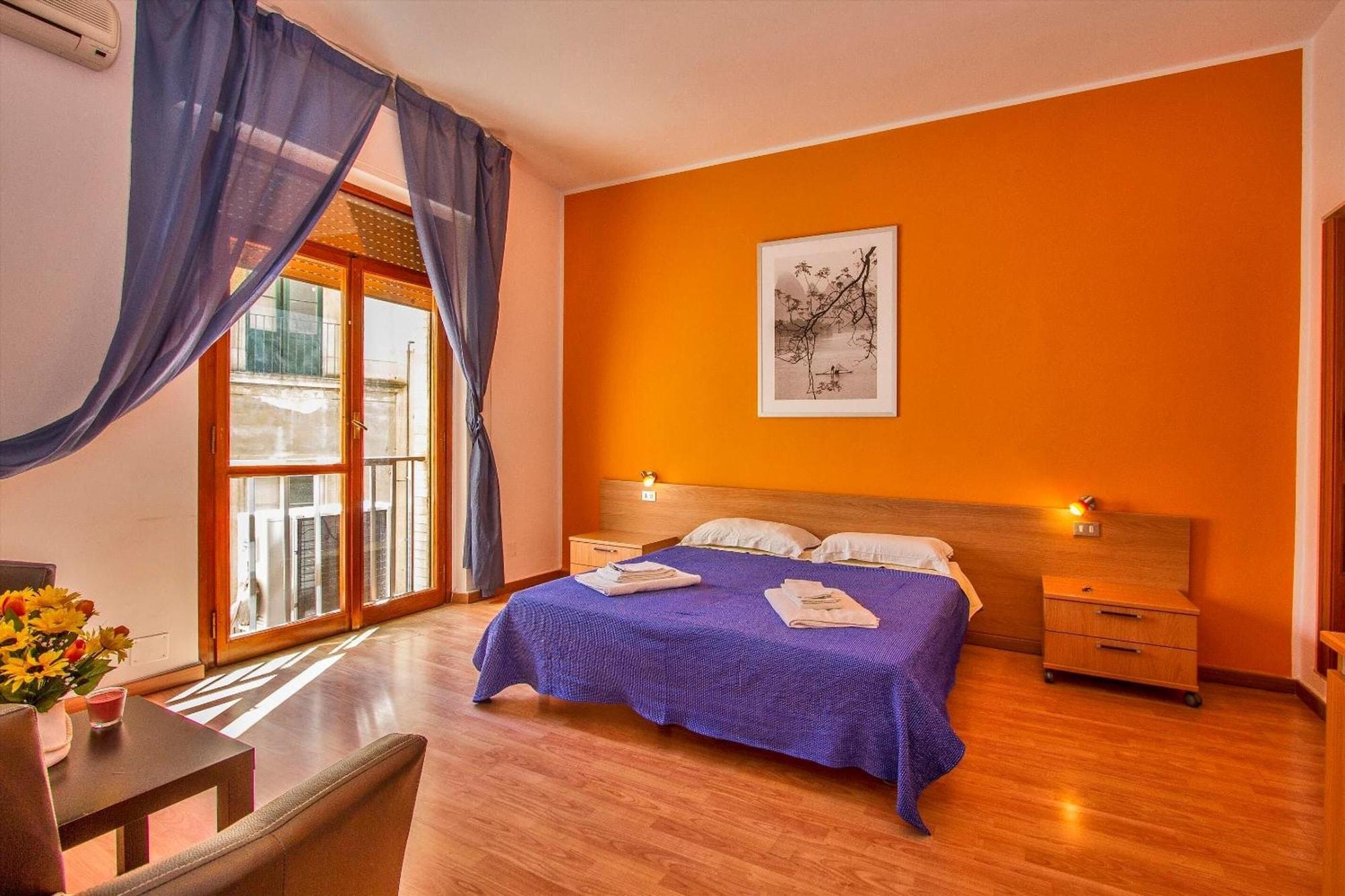 Varios Mammasisi Rooms