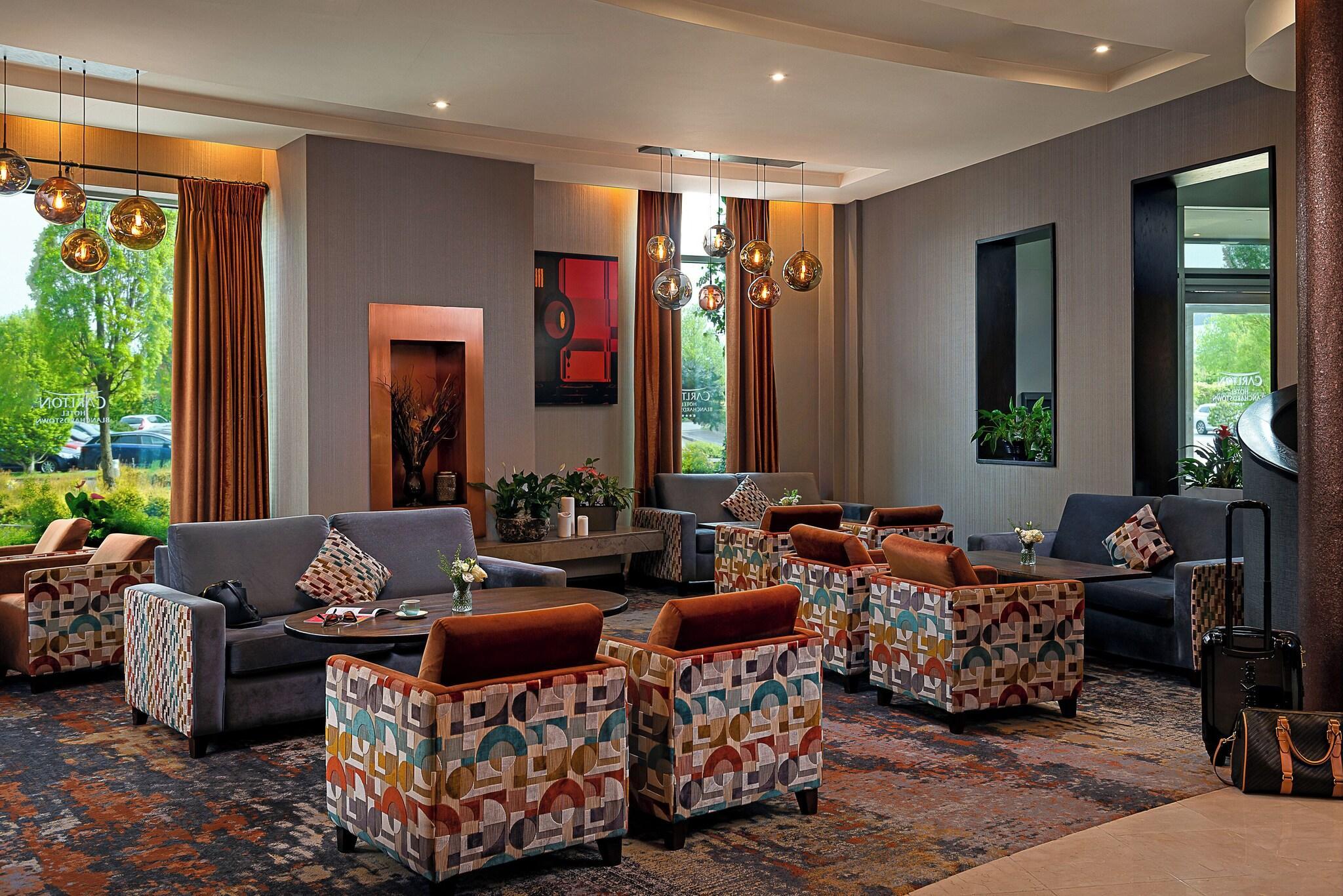 Vista Lobby Carlton Hotel Blanchardstown