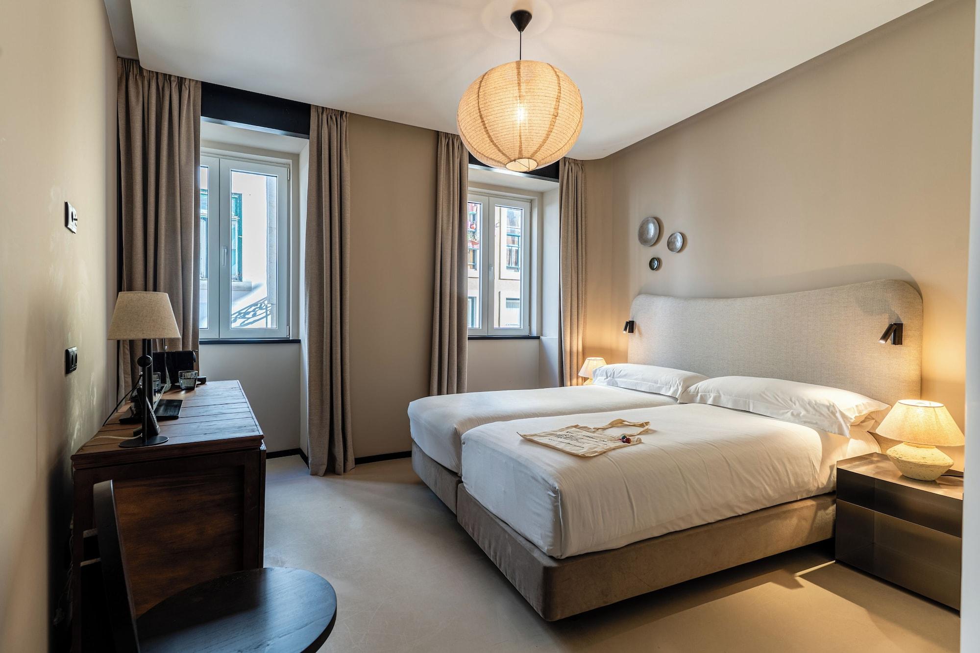 Varios Casa Teva Lisboa Boutique Hotel by chic&basic