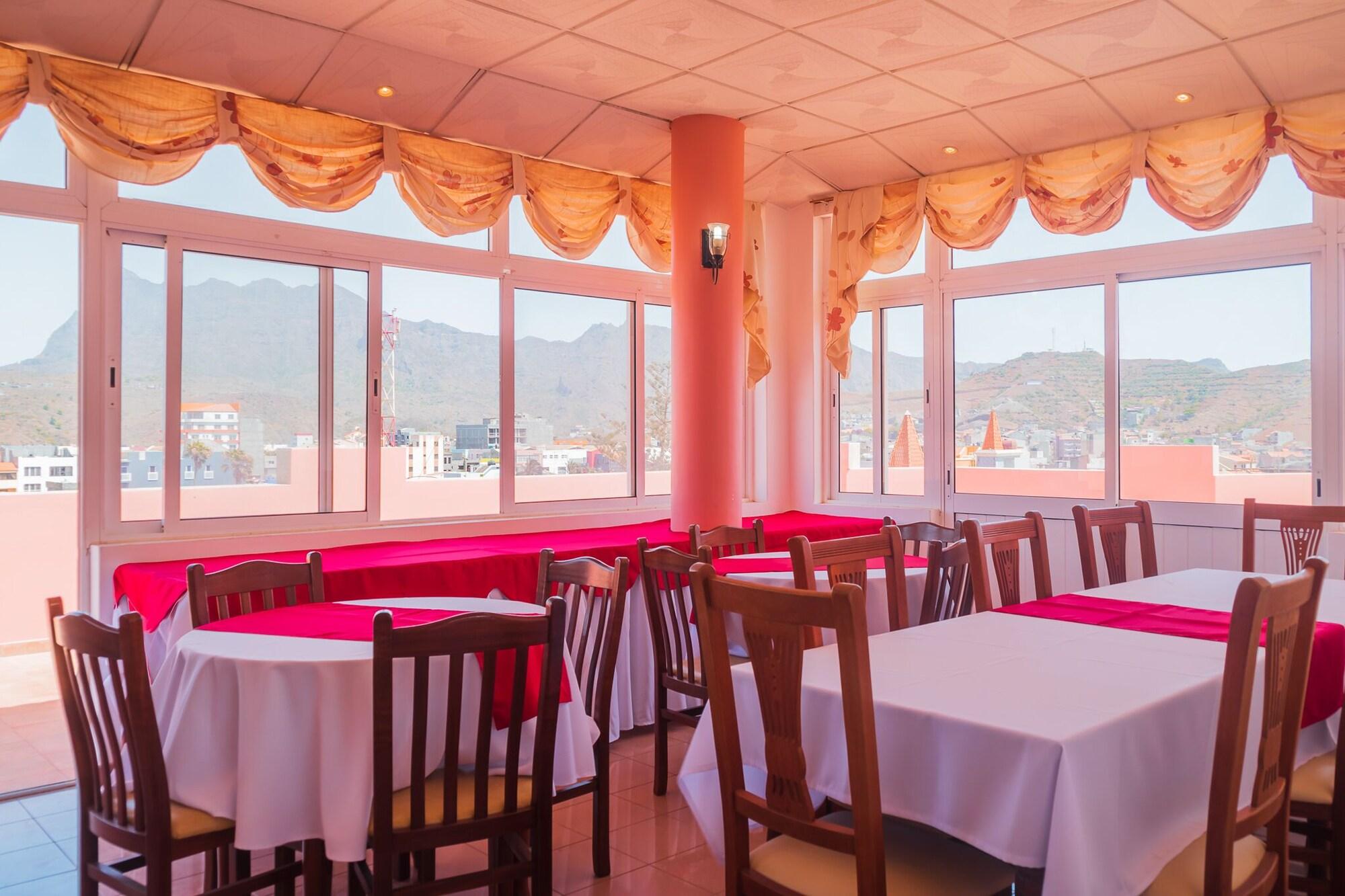 Restaurant Residencial Cosmo