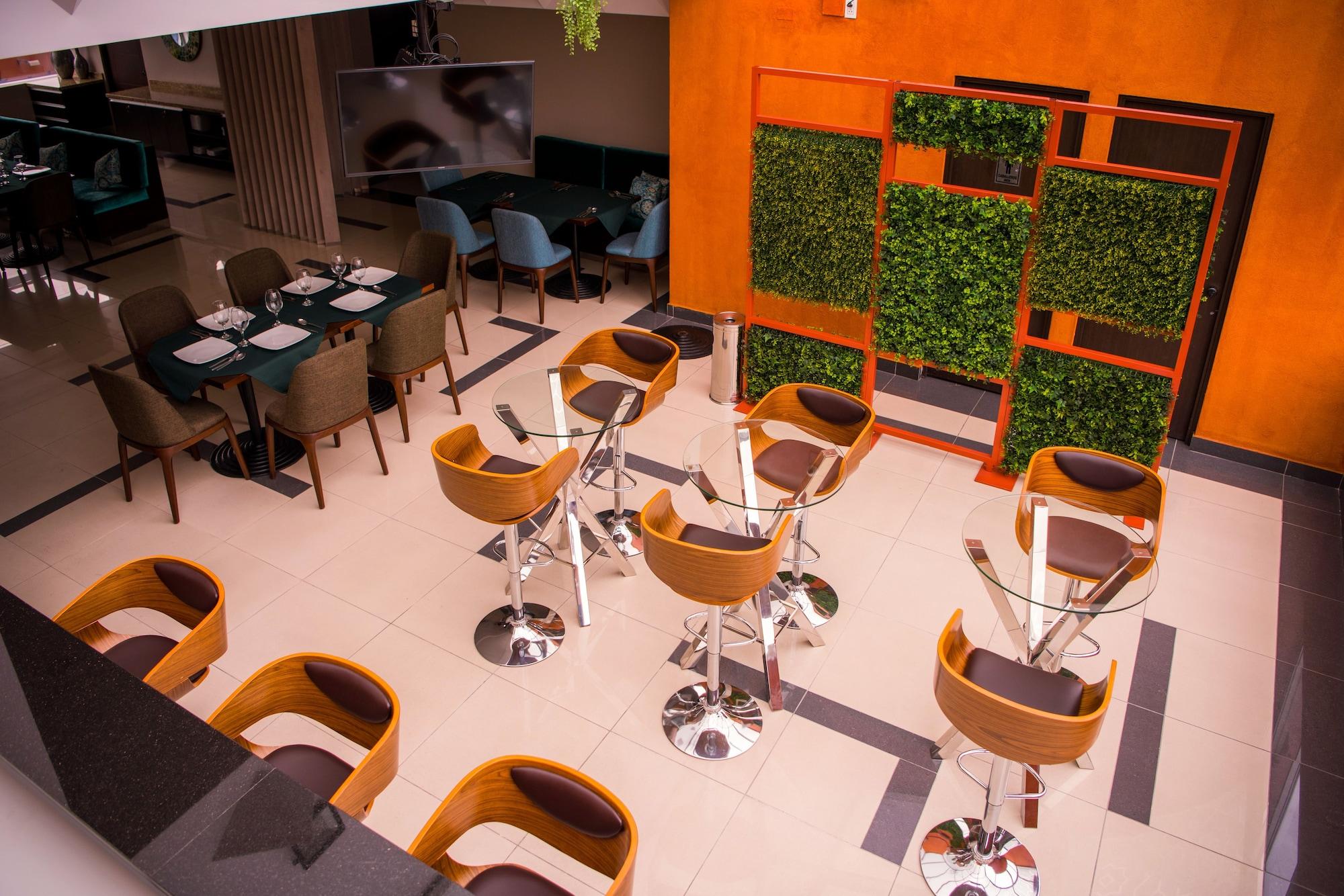 Bar/Salón Hotel Diamond Lima