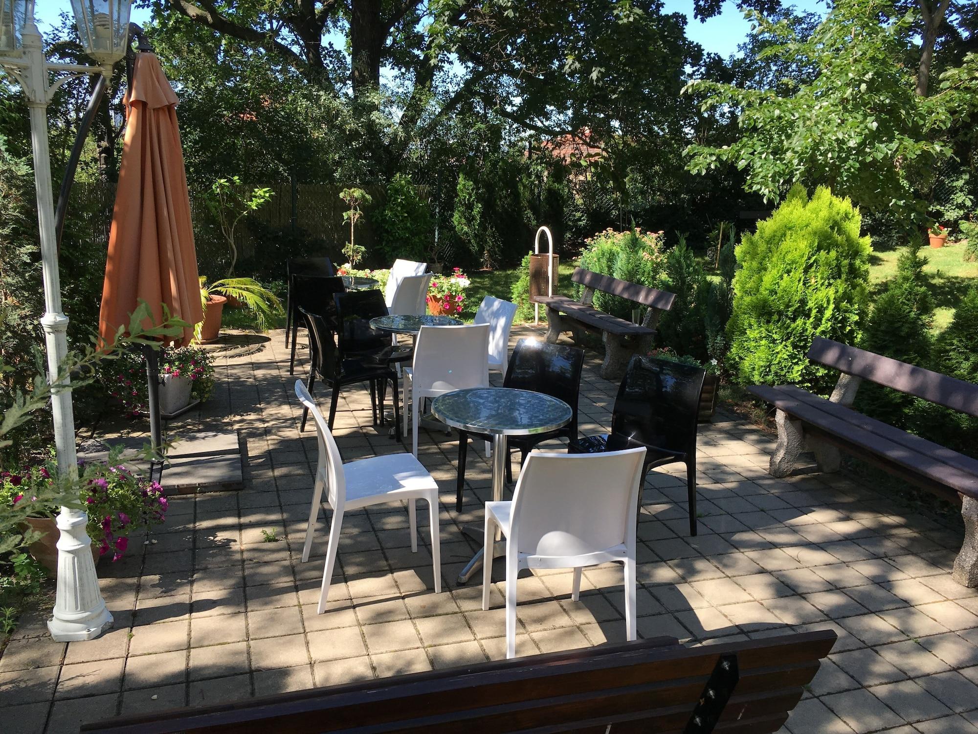 Restaurant Pension Jana - Domov Mládeže