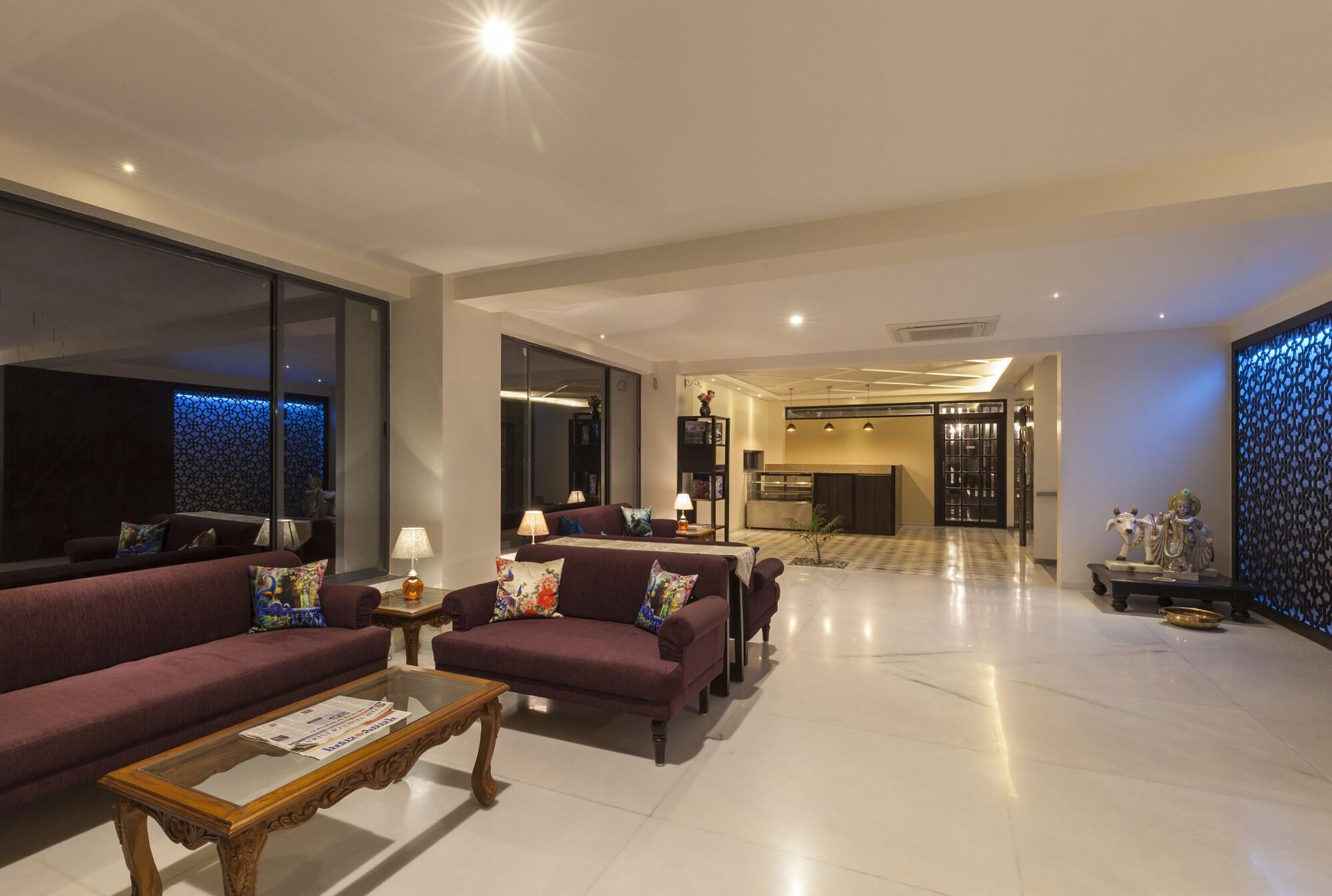 Vista Lobby Krishna Inn - The Green Hotel