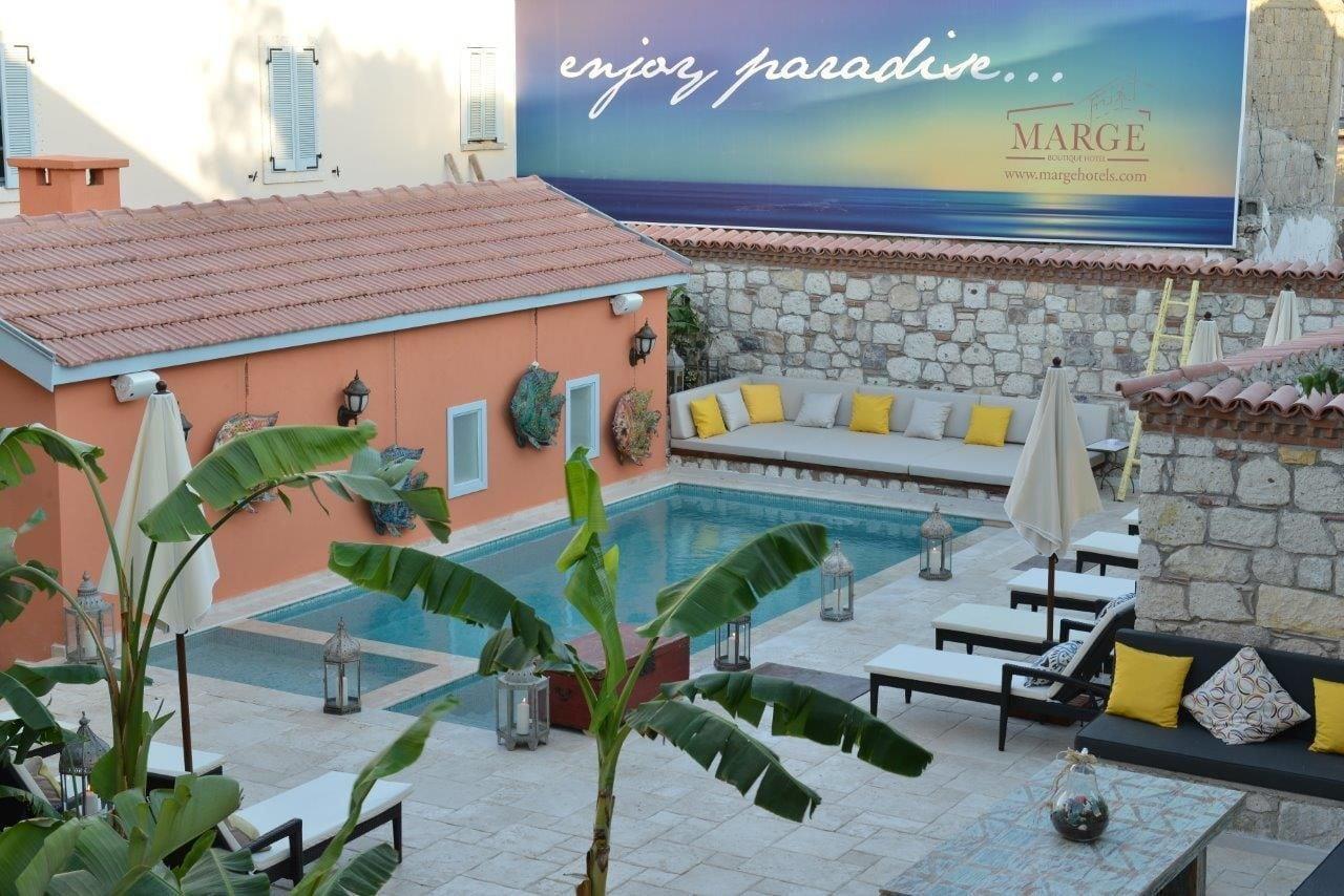 Vista Piscina Marge Hotel