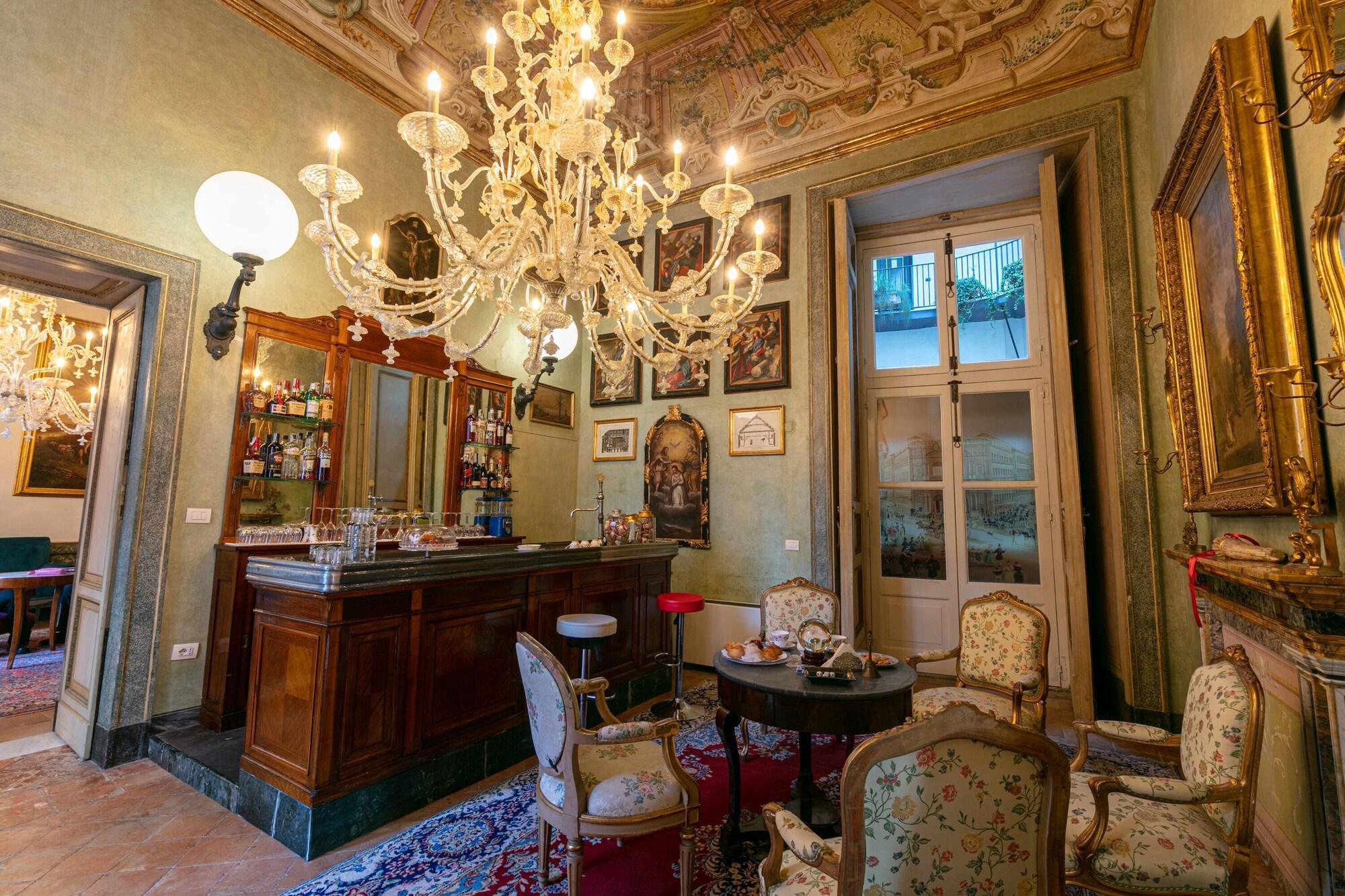 Vista Lobby Palazzo Doria Napoli