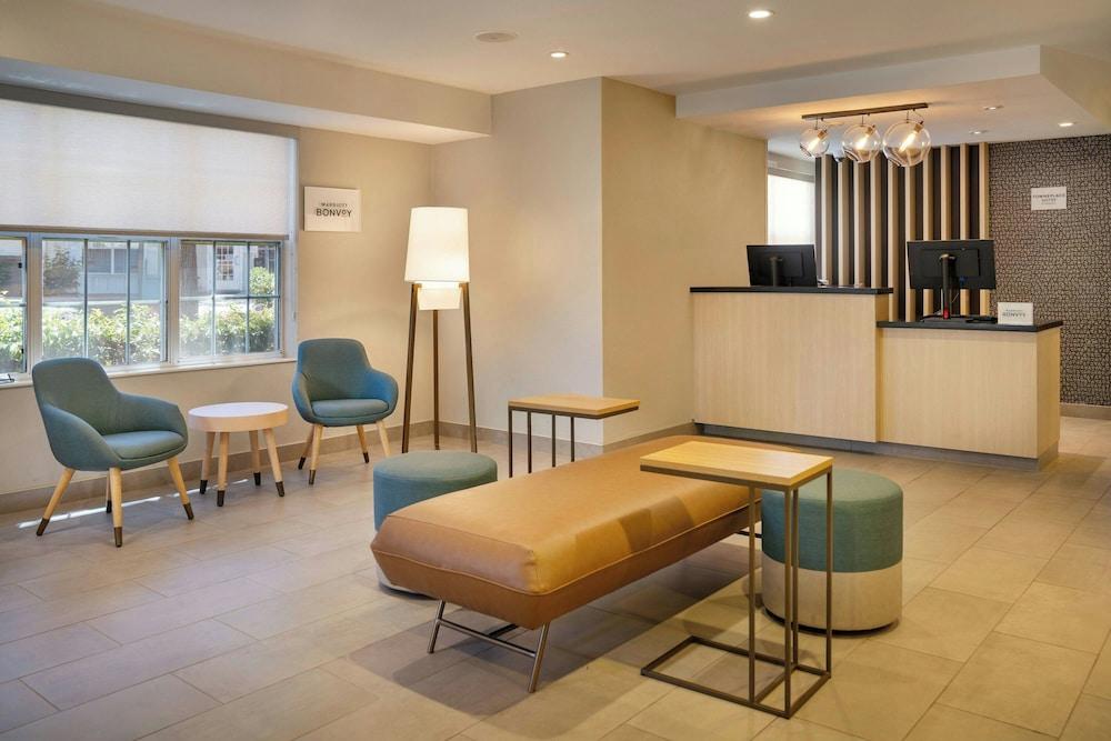 Vista Lobby Towneplace Suites By Marriott Milpitas