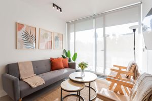 Alquiler Temporario - Spacious 2BR Apt  Top Las Condes Location
