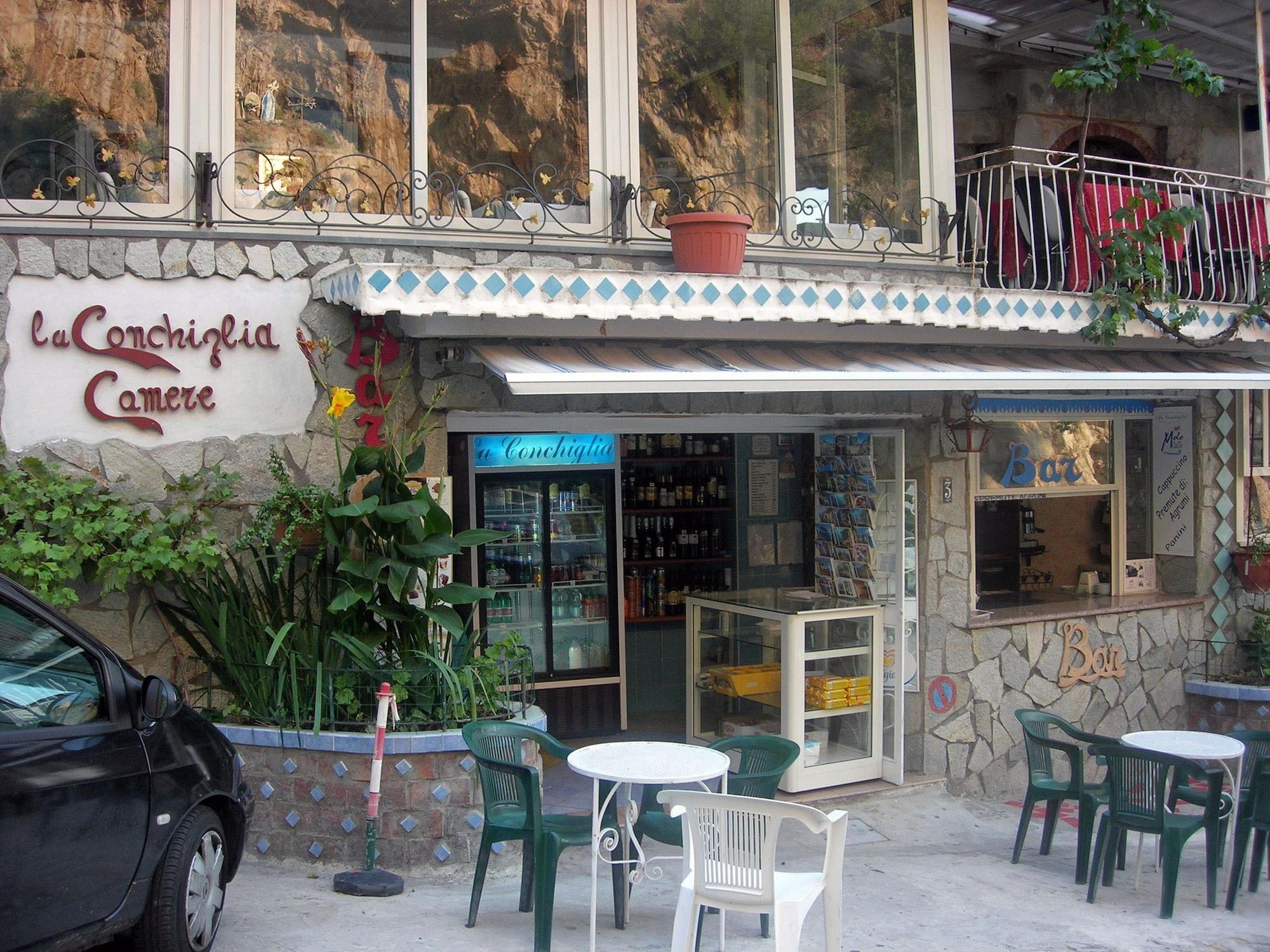 Vista Exterior La Conchiglia