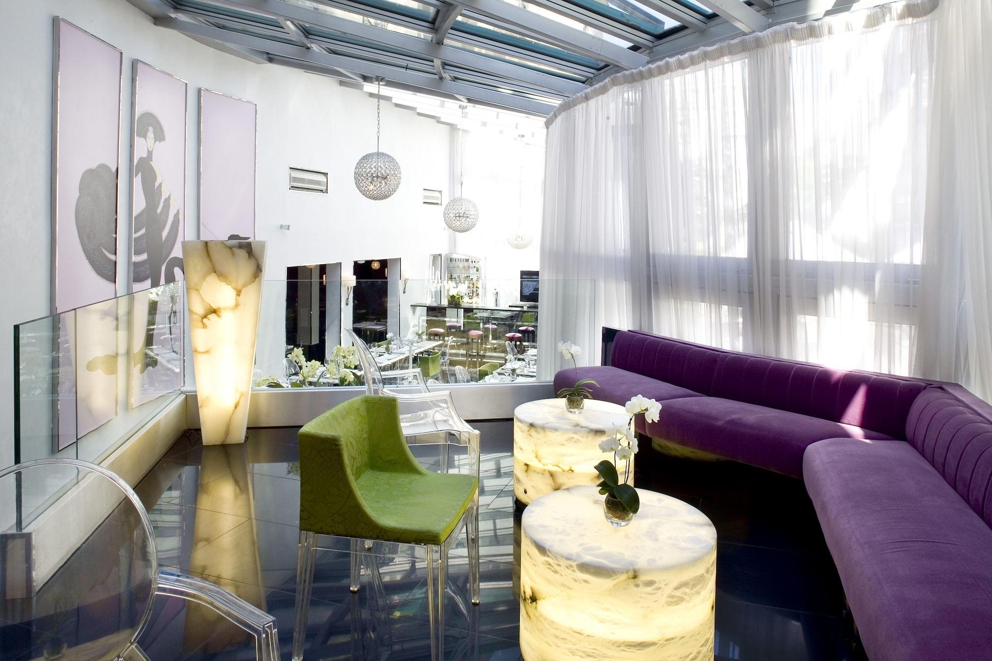 Vista Lobby Les Jardins du Marais