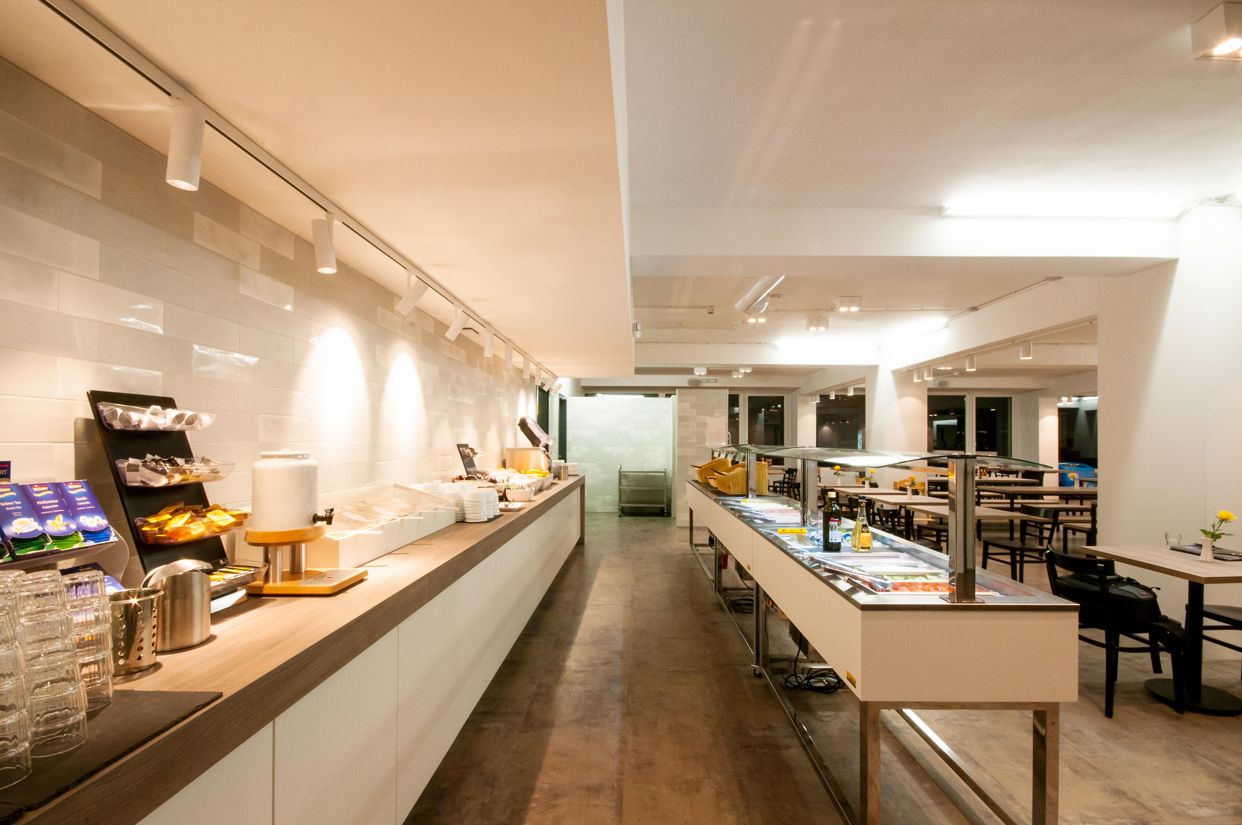 Restaurant a&o Bremen Hauptbahnhof - Hostel