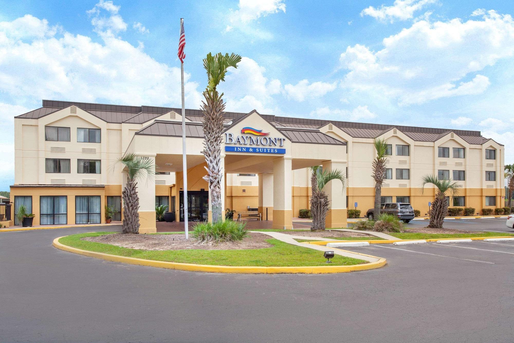 Vista Exterior Baymont by Wyndham Saraland