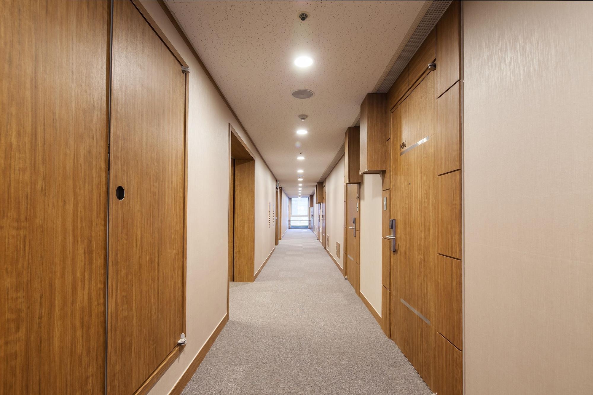 Varios Western Coop Residence Dongdaemun