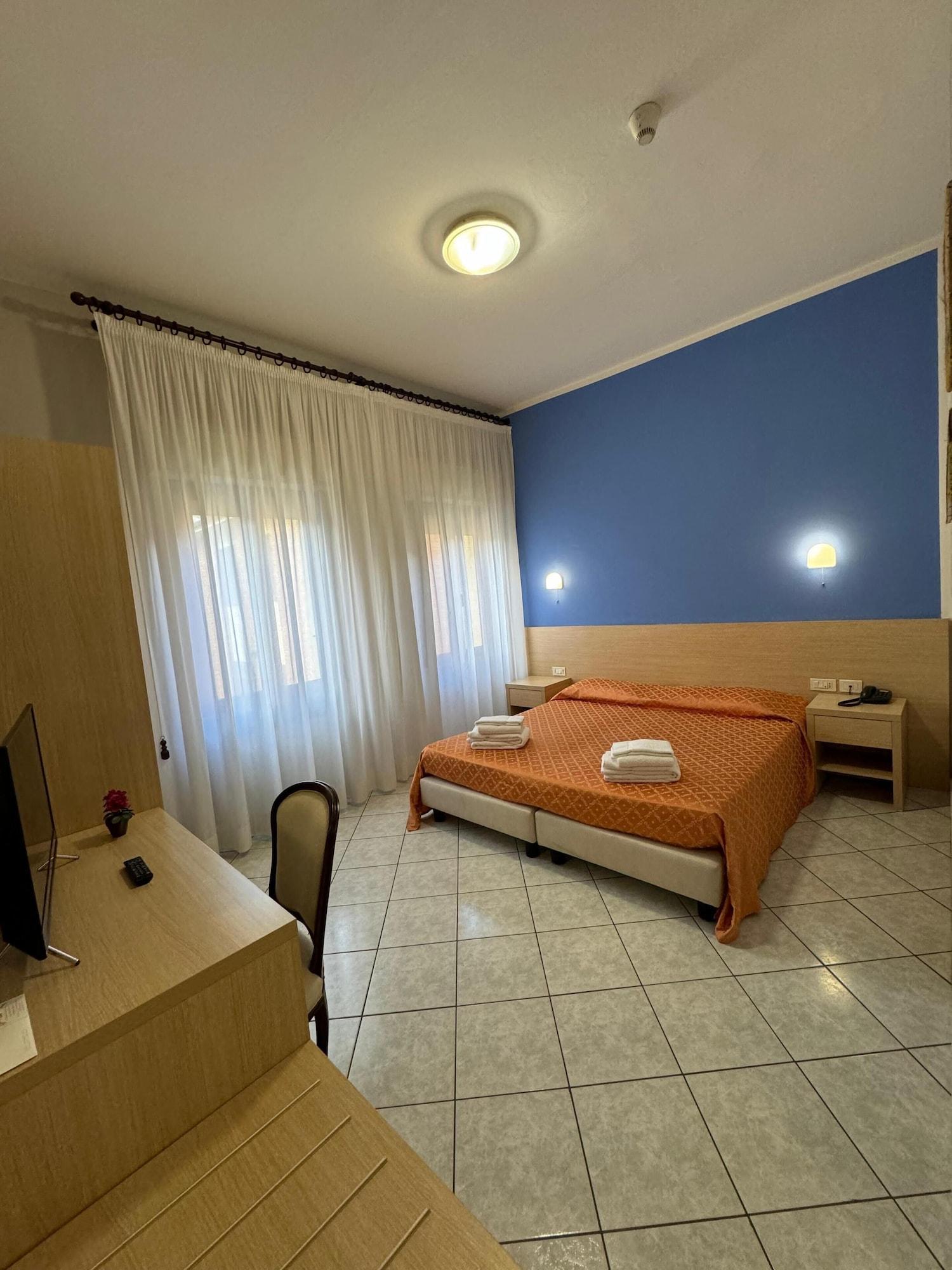 Varios Albergo La Posta Arezzo