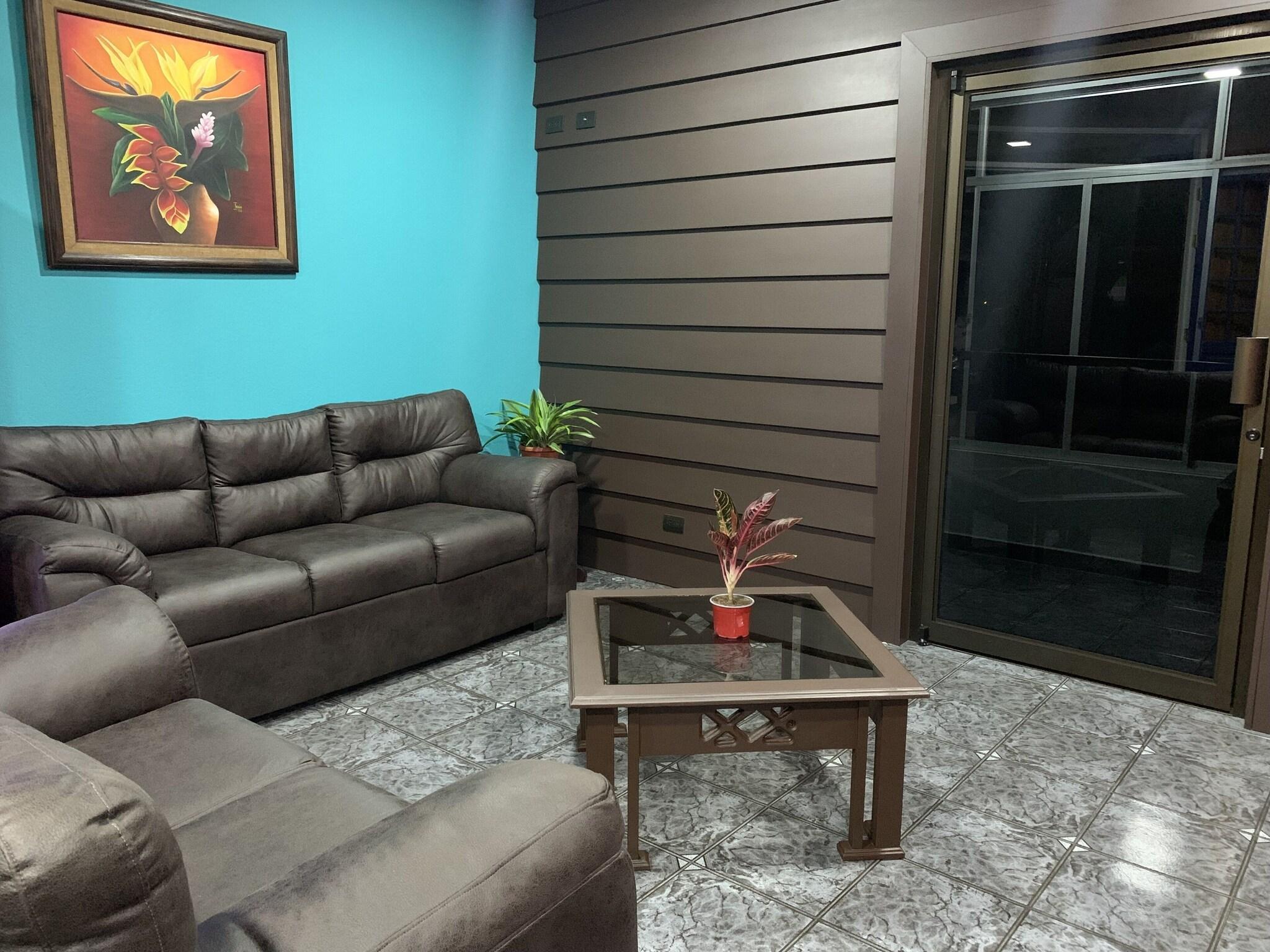 Vista Lobby San Bosco Inn