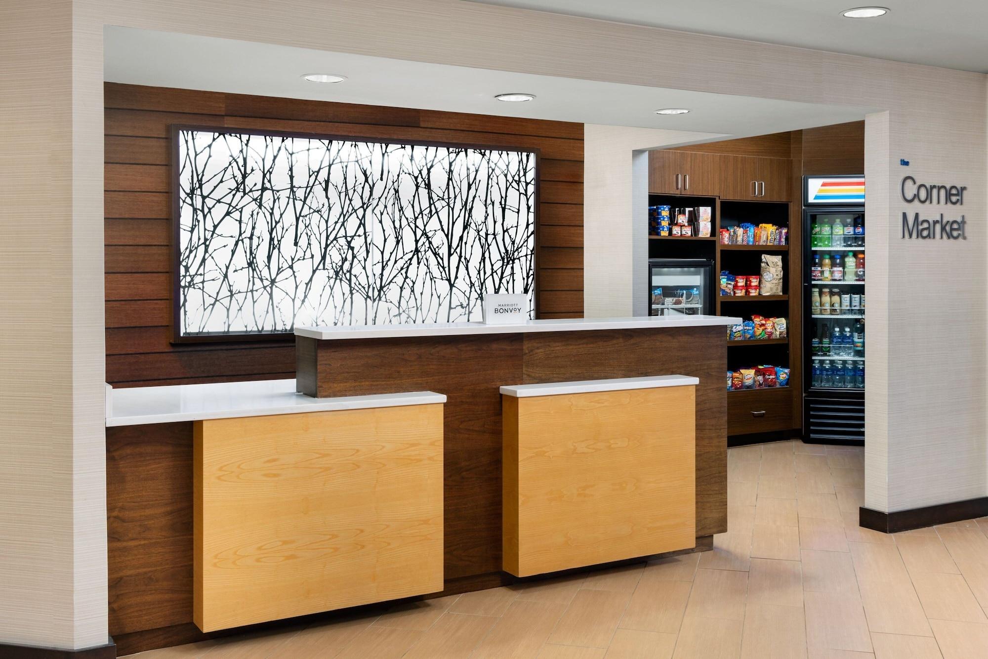 Varios Fairfield Inn By Marriott Concord
