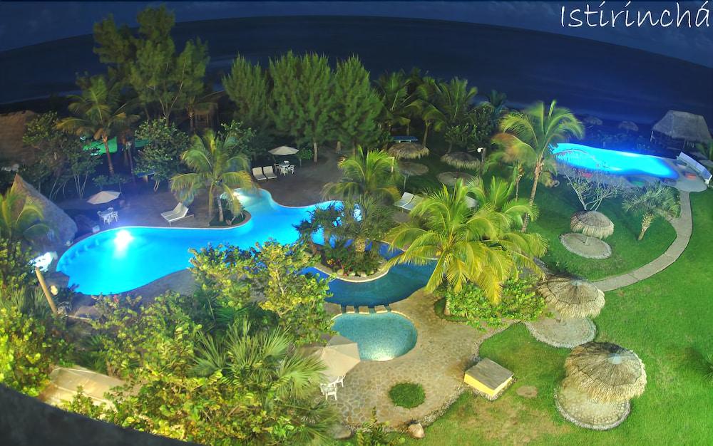 Vista Piscina Hotel Istirincha