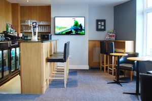 Alojamiento - The Liverpool Inn Hotel