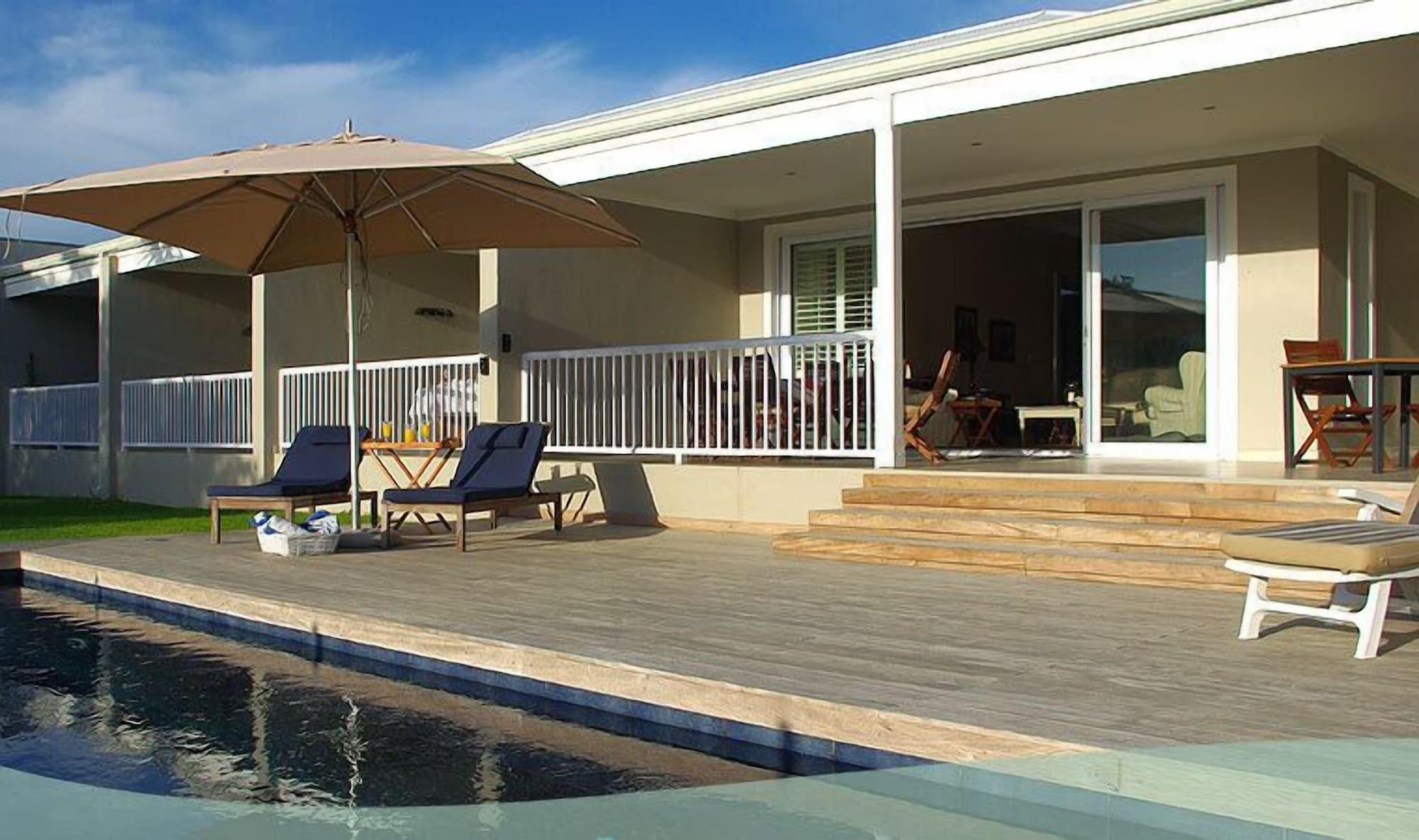 Vista Exterior Kowie River Guest House