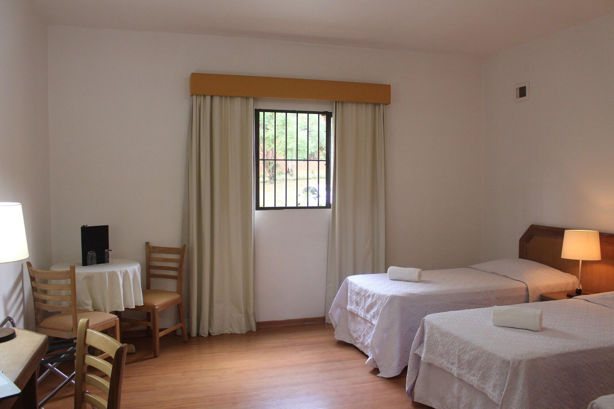 Habitación PARADIES HOTEL EXPRESS