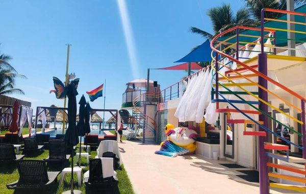 Club de Playa Dioses y Reinas - Los mejores hoteles solo adultos en Acapulco