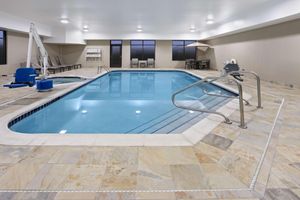 Alojamiento - Hampton Inn Cleveland Airport - Tiedeman Road