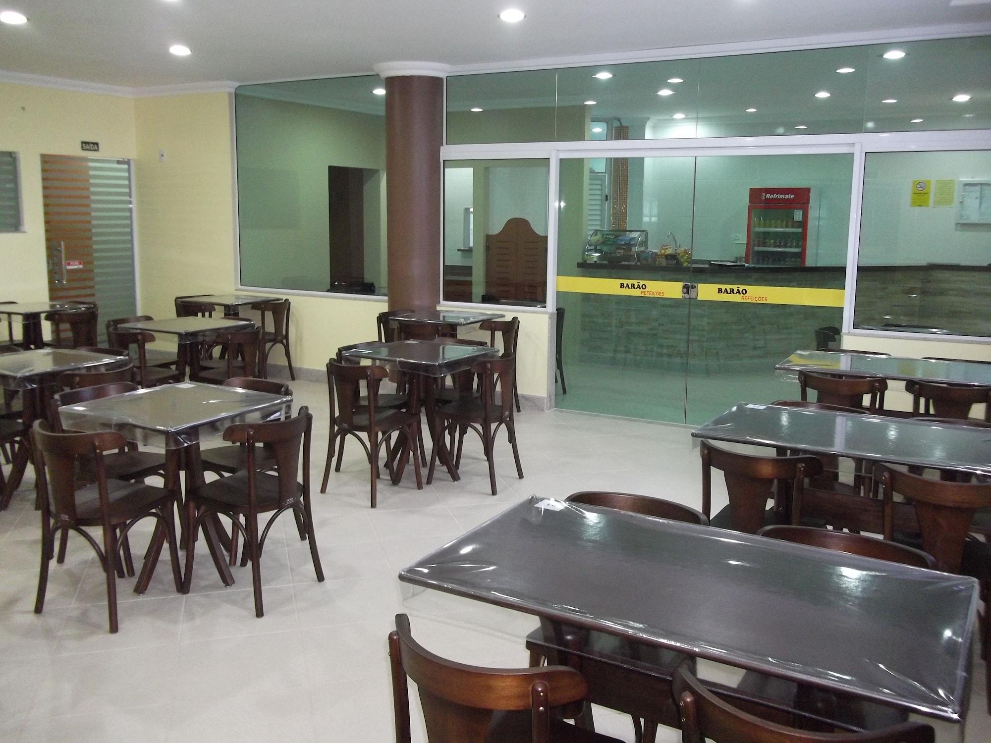 Bar/Salón Lord Hotel Camburi