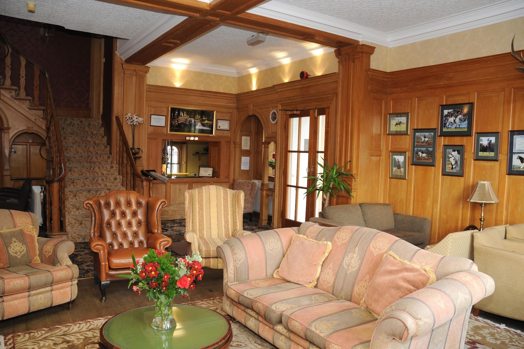Vista Lobby Hundith Hill Hotel