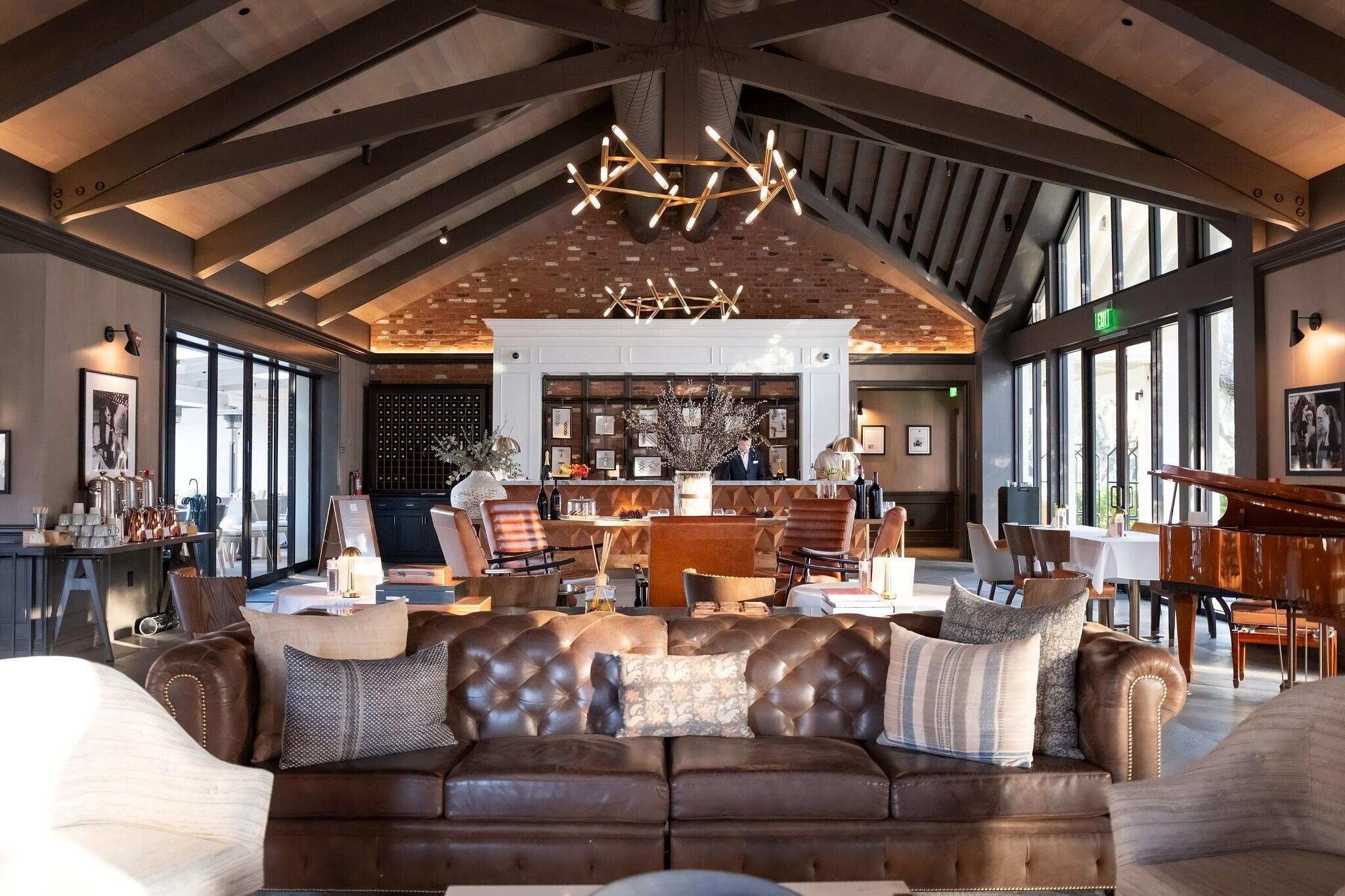 Vista Lobby Hotel Villagio at The Estate Yountville