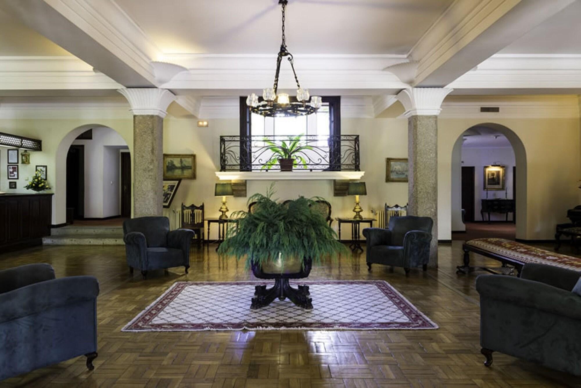 Vista Lobby Hotel Urgeiriça
