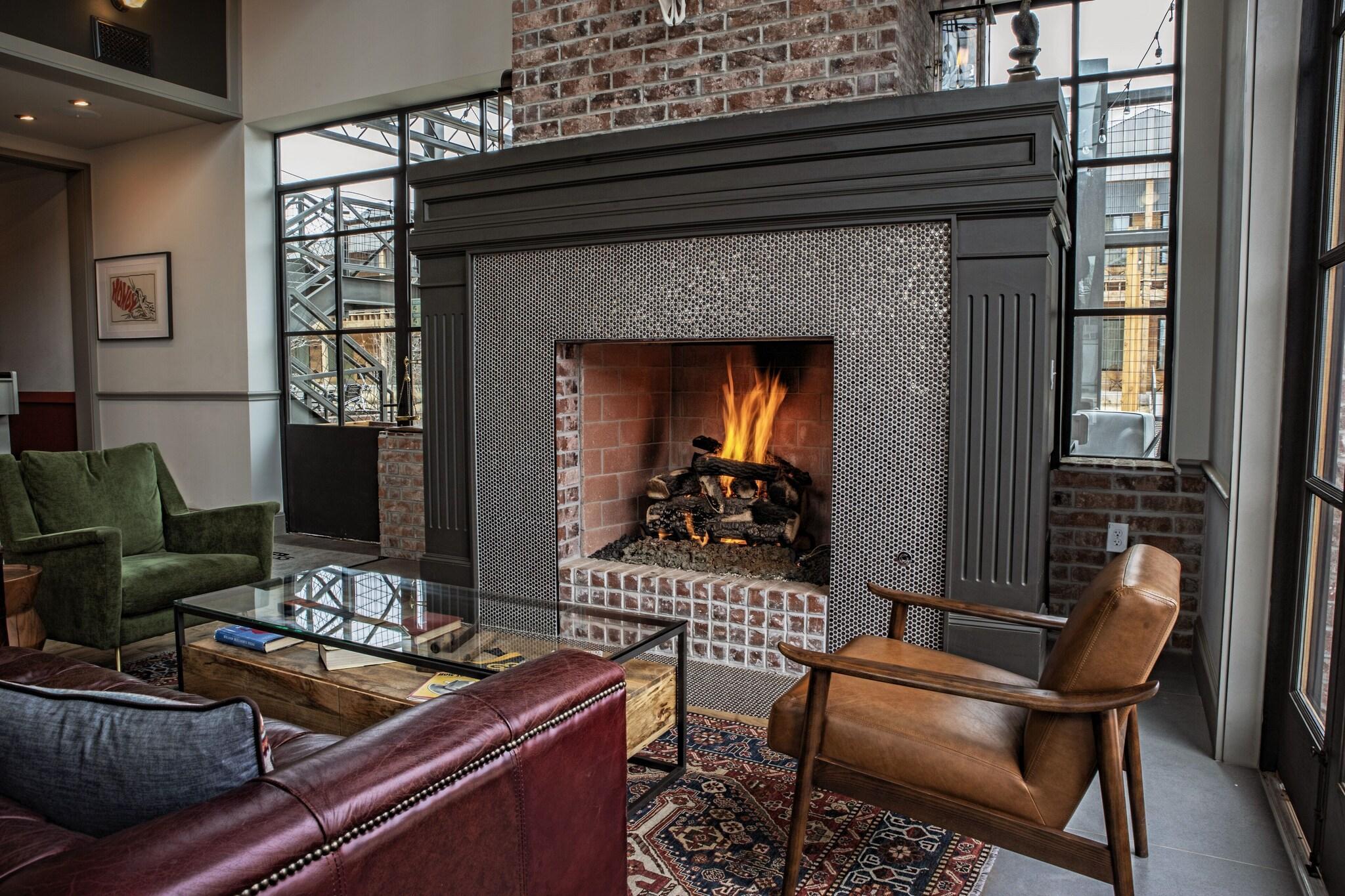 Vista Lobby Cotton Court, by Valencia Hotel Collection