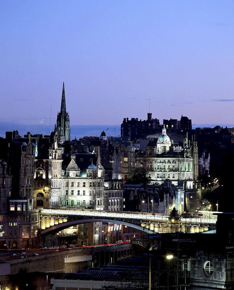 Vista da fachada Holiday Inn Express - Edinburgh City Centre