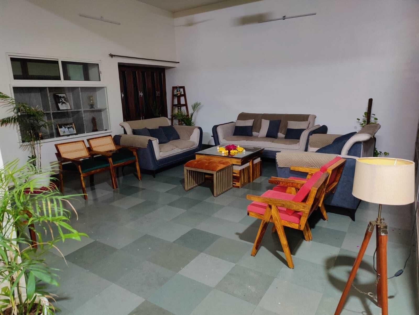 Vista Lobby Harisadan Homestay