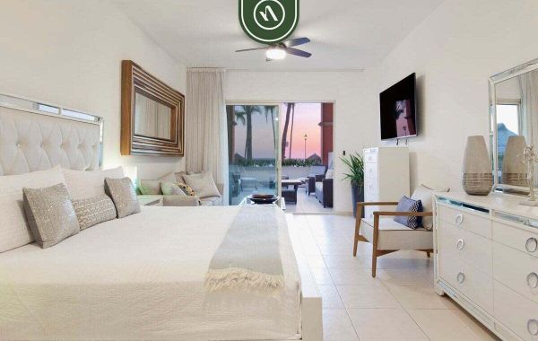 Amazing Studio With Terrace Overlooking the Ocean - Hoteles económicos en Nuevo Vallarta, Nayarit