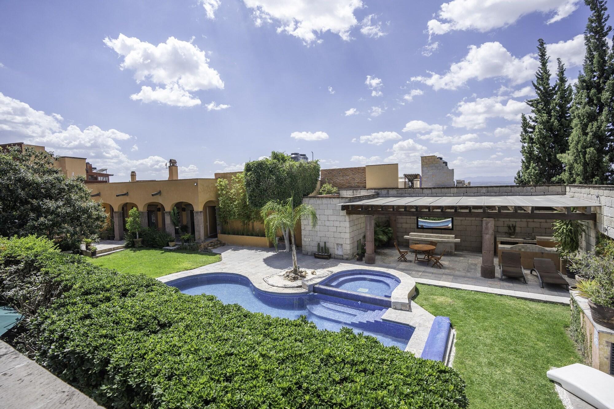 Comodidades del Alojamiento Angelic Centro 2BR with Pool
