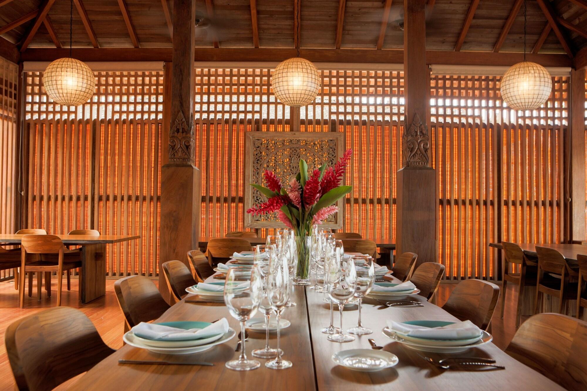 Restaurant La Coralina Island House