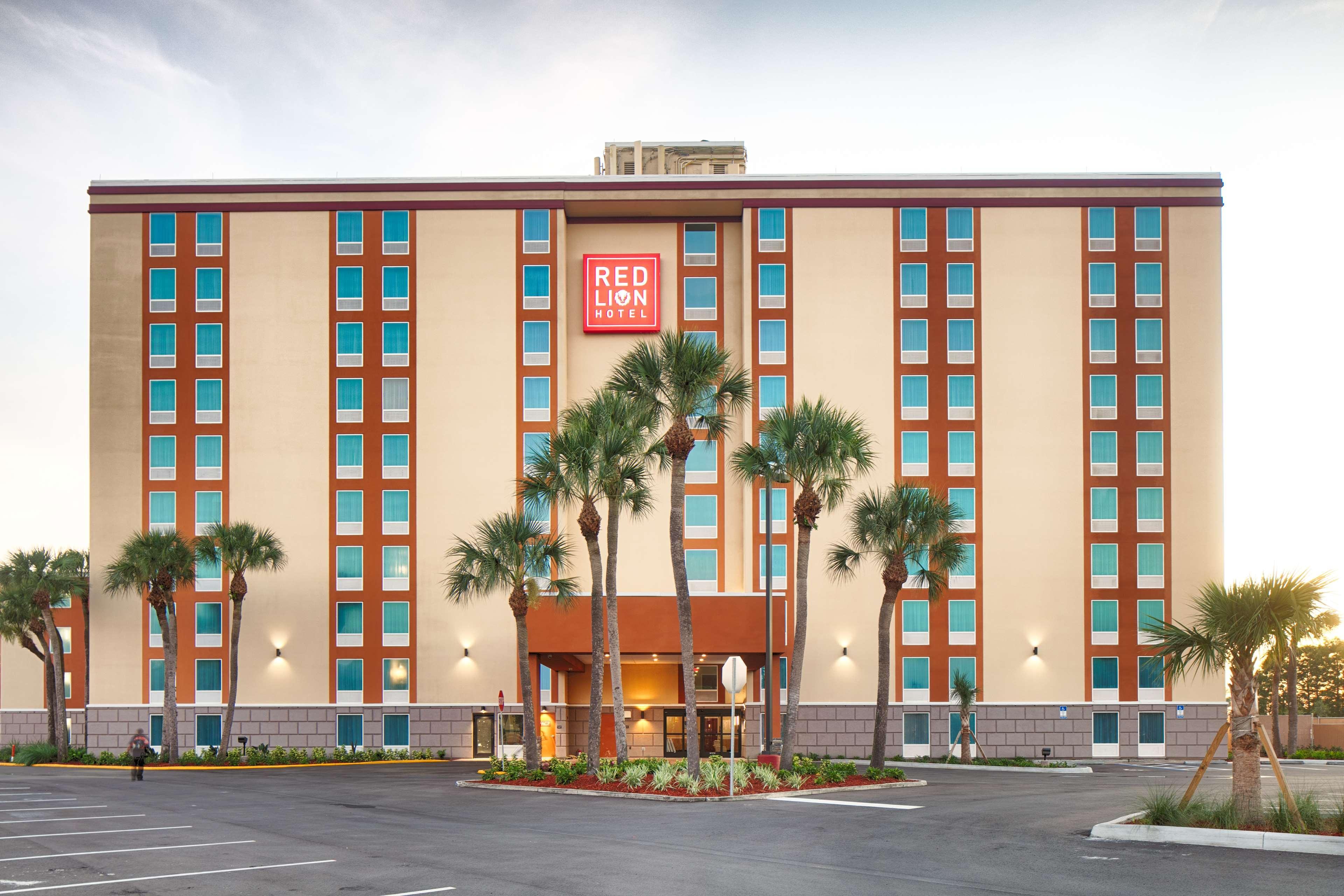 Vista Exterior Red Lion Hotel Orlando Lake Buena Vista South