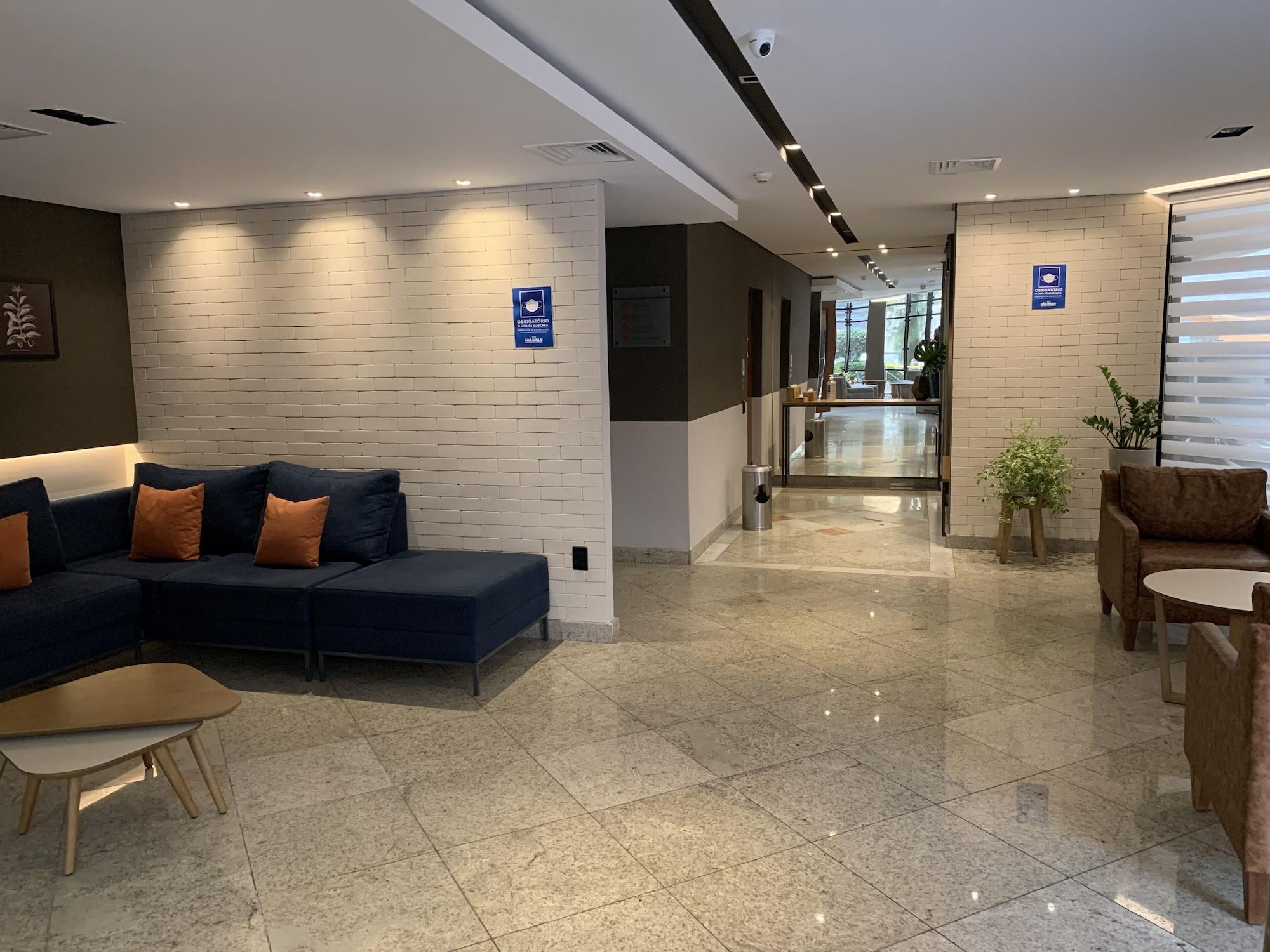 Vista Lobby Cosmopolitan Praia Flat