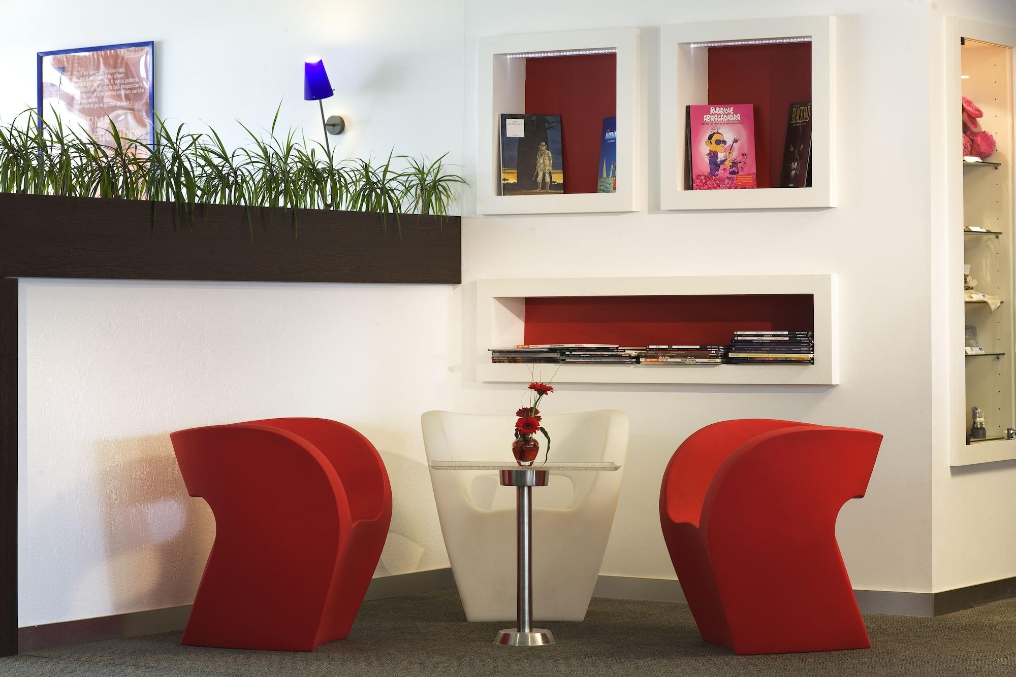 Vista Lobby Novotel Perpignan Nord Rivesaltes