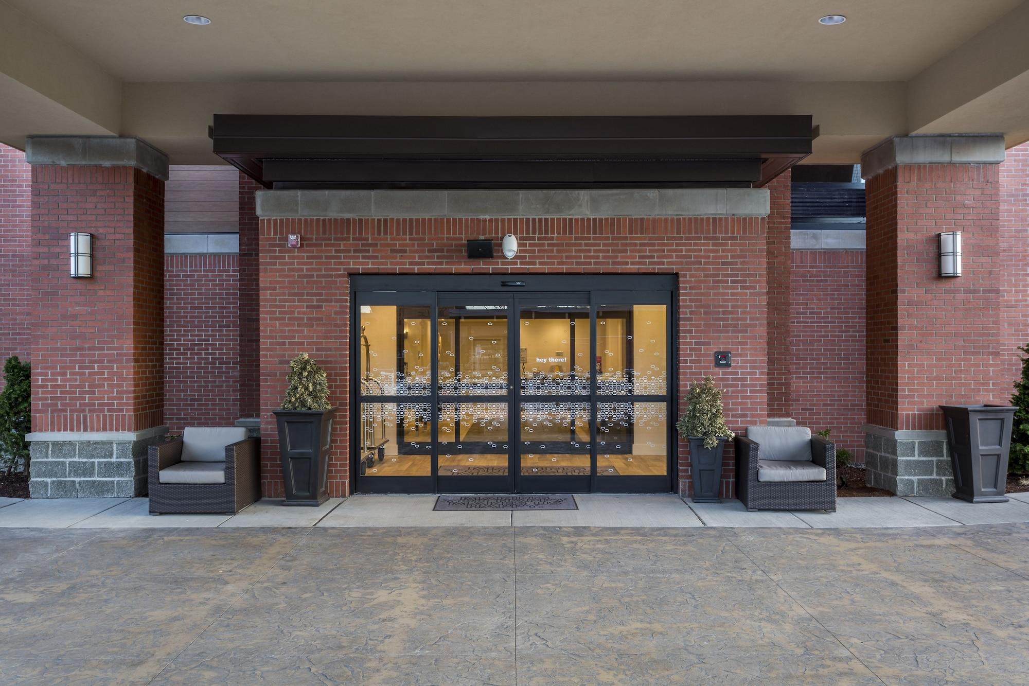 Vista Exterior Hampton Inn & Suites-Seattle Woodinville WA