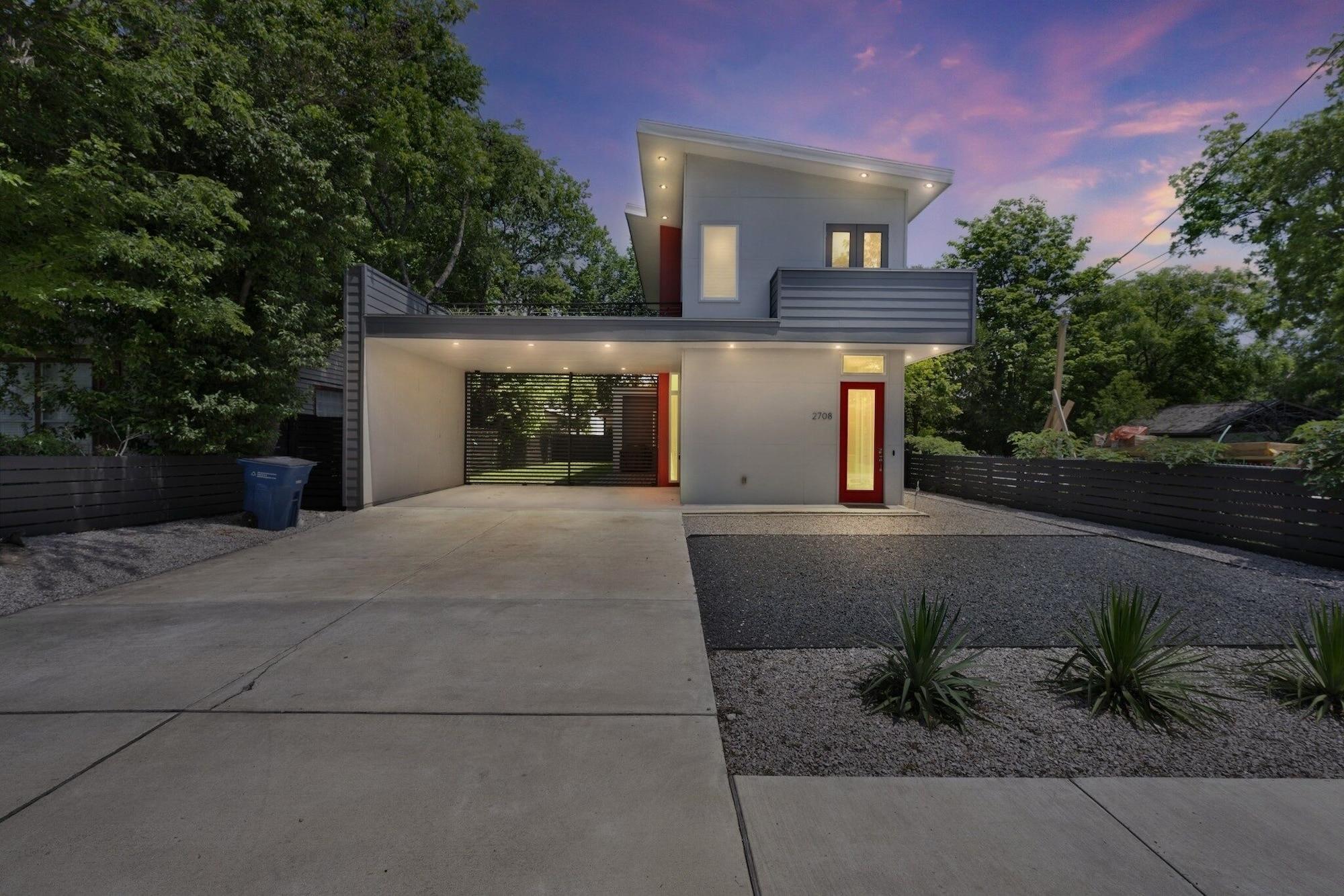 Exterior View Clean, Modern Home In Trendy East Austin! 3 Bedroom Home by Redawning