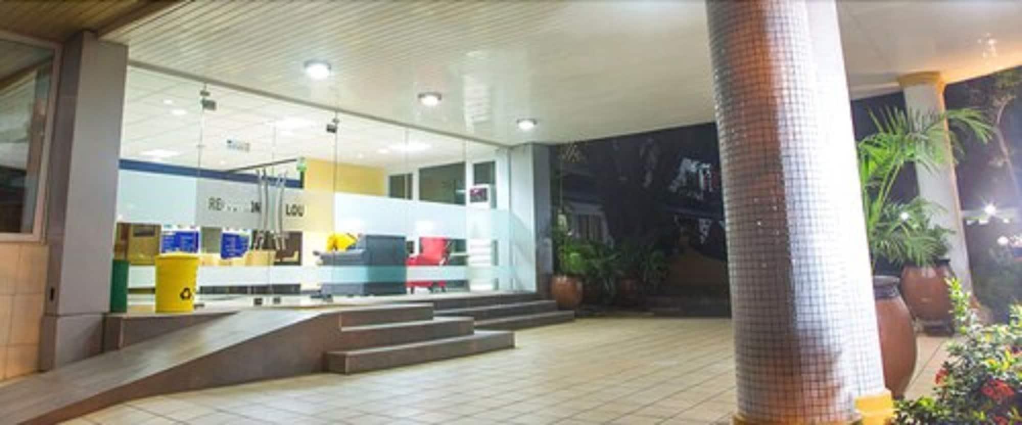 Vista Lobby Airside Hotel