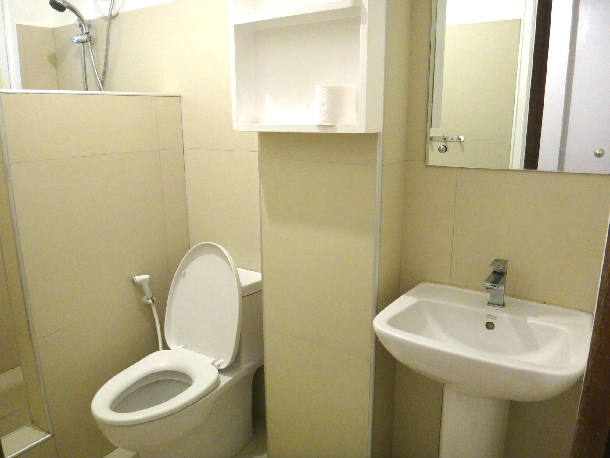 Equipamiento de Habitación Pension Natividad