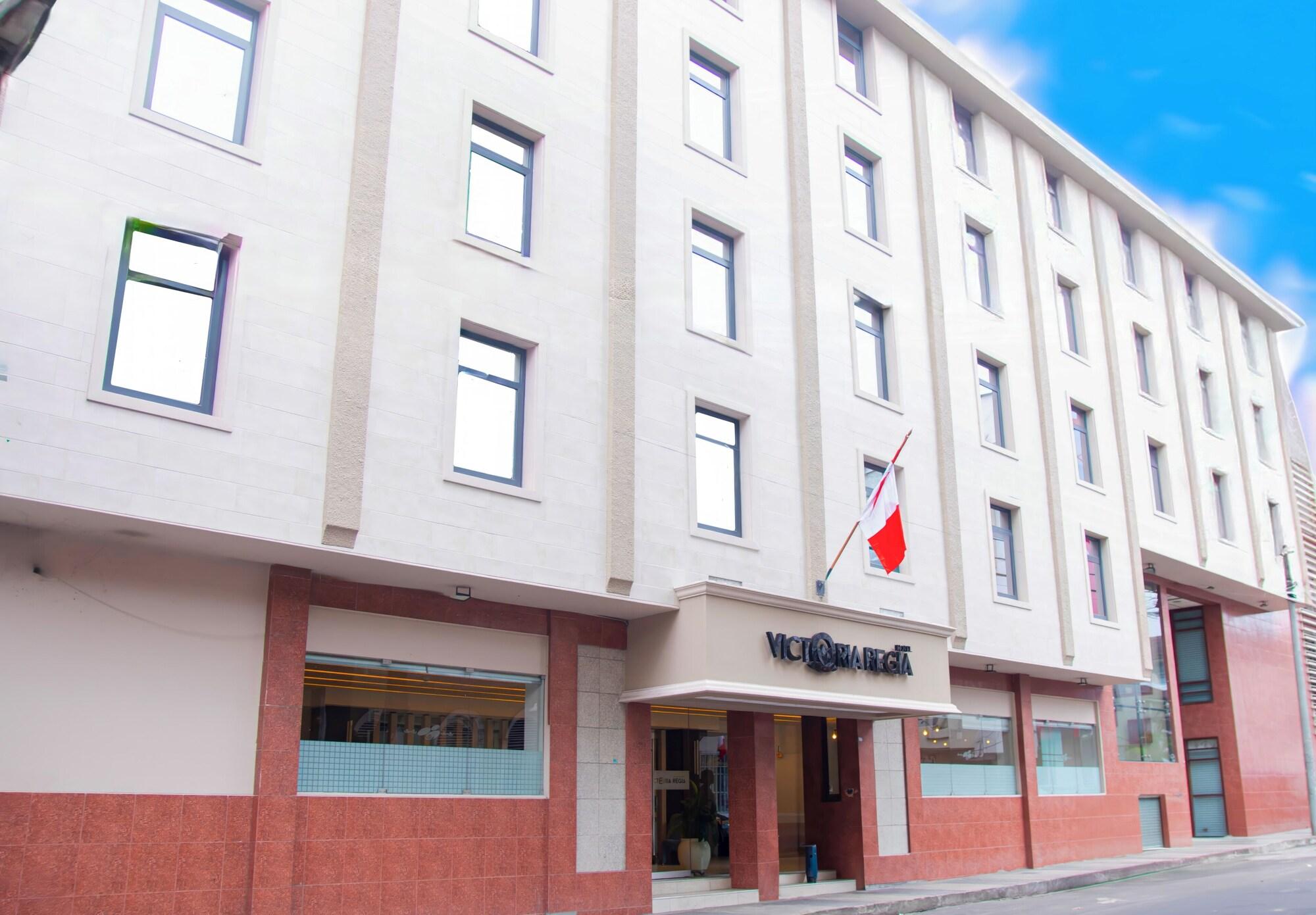 Varios Victoria Regia Hotel