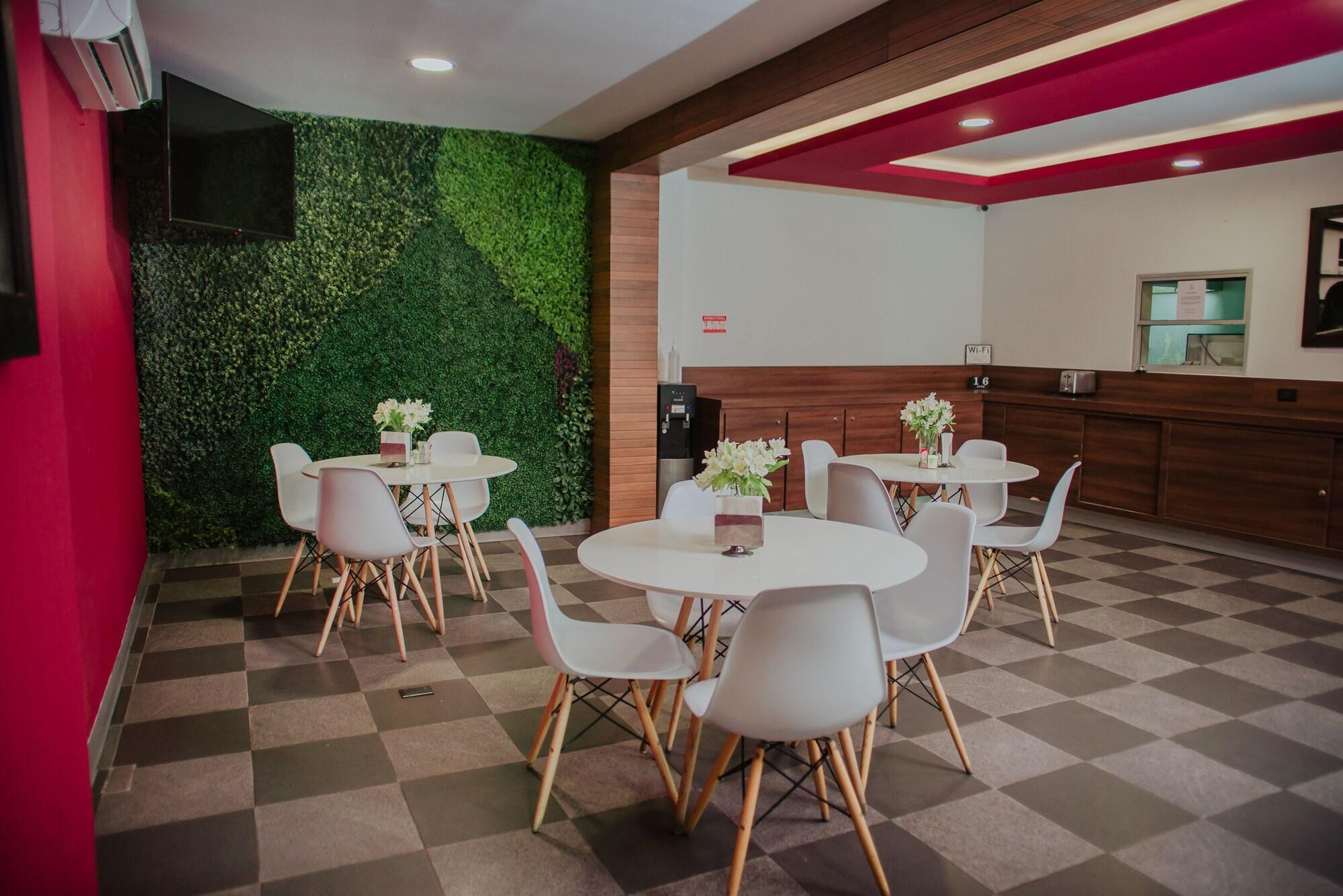 Restaurant Stay Inn Hotels