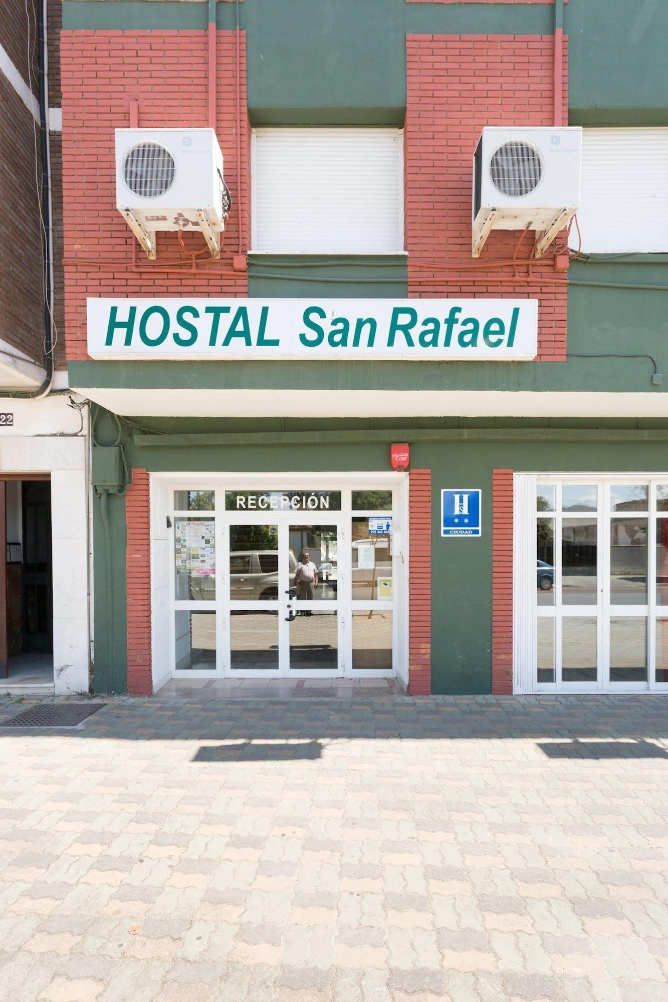 Vista Exterior Hostal San Rafael