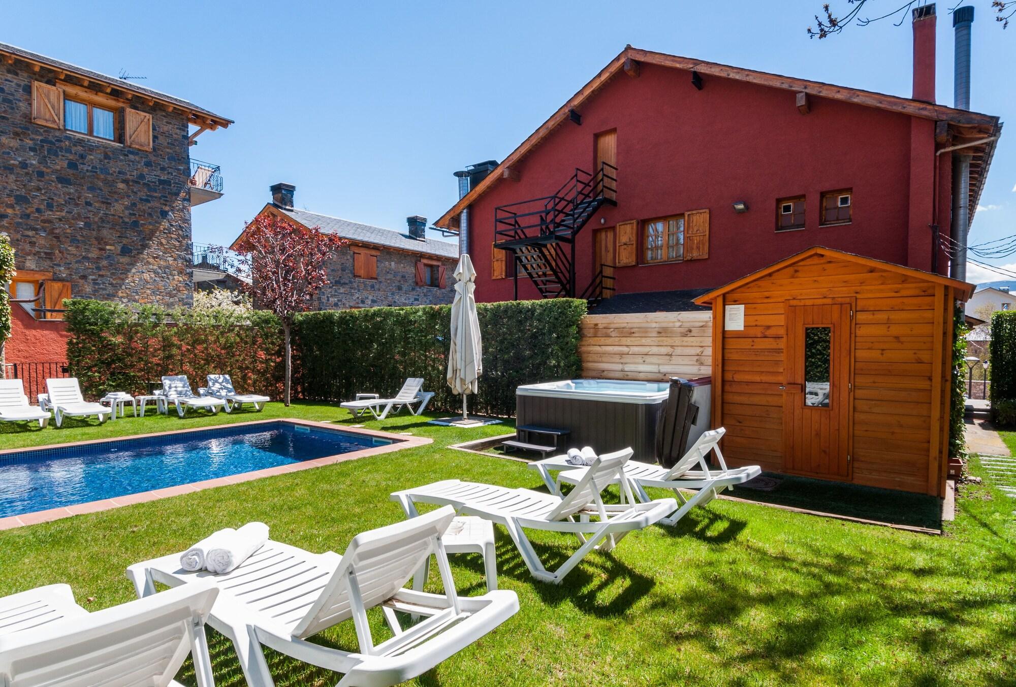 Varios Hotel Esquirol